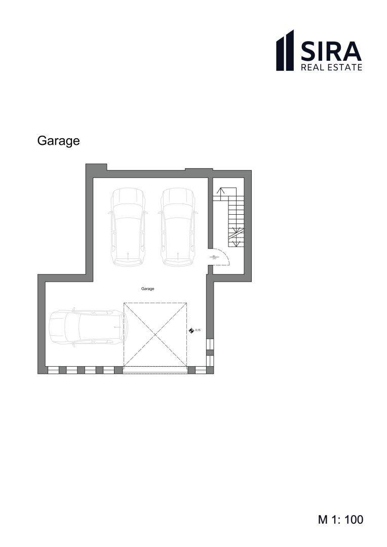 Grundriss der Garage mit Platz für drei Fahrzeuge und Treppenzugang.