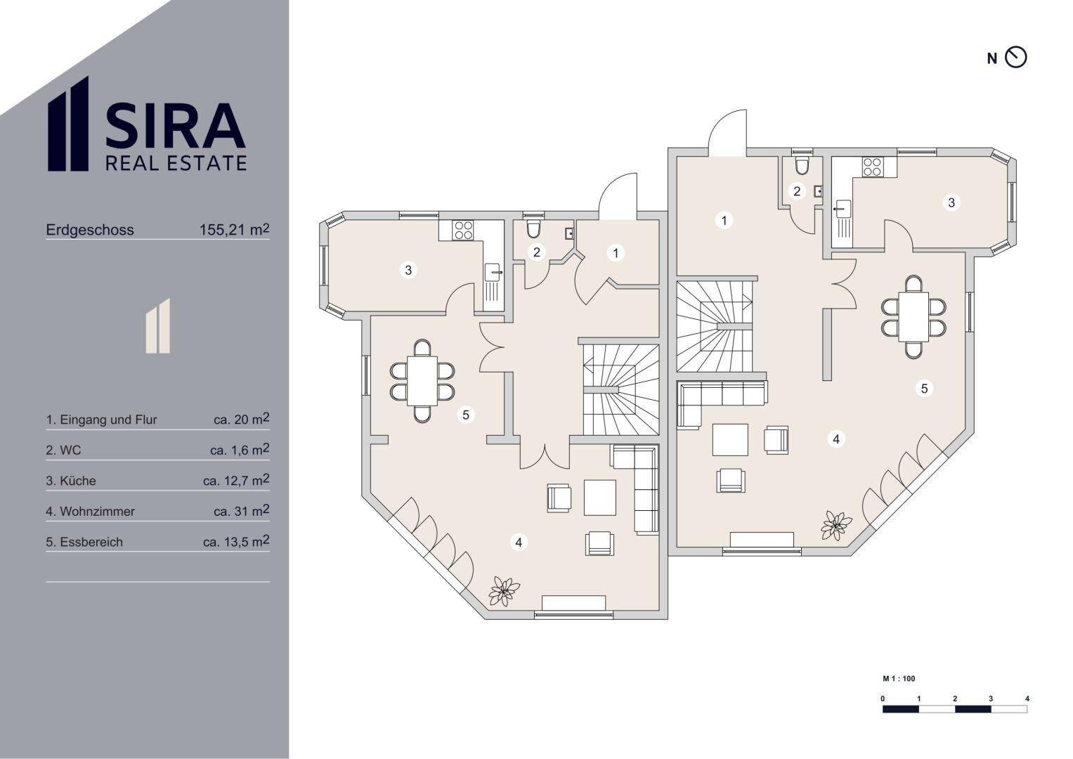 Grundriss des Erdgeschosses mit Eingang, WC, Küche, Wohnzimmer und Essbereich.