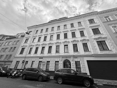 2-Zimmer-Altbauwohnung mit Balkon, 82 m², Währing, Währing