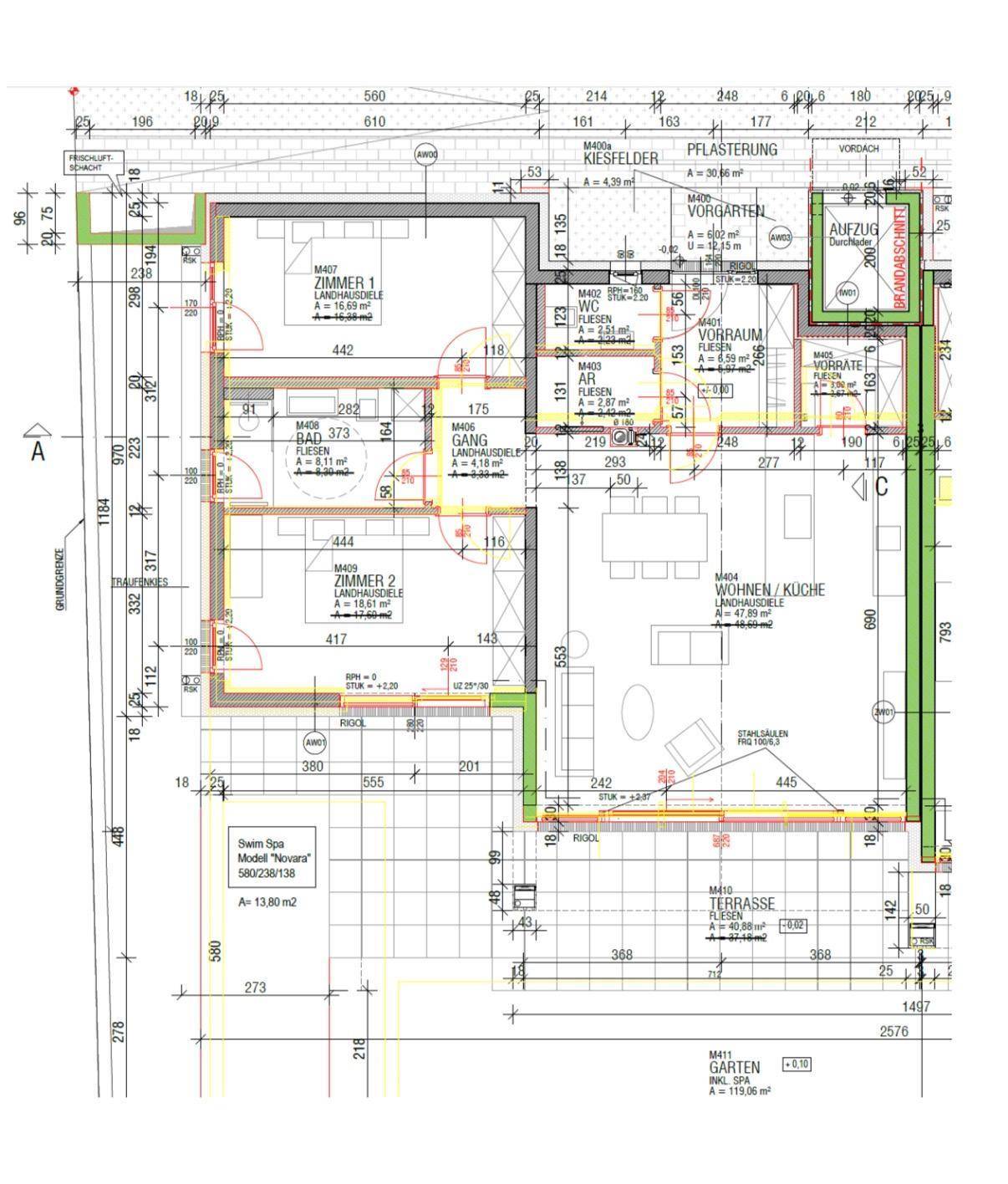 Detaillierter Grundriss einer Wohneinheit mit mehreren Zimmern, Terrasse und Gartenbereich.