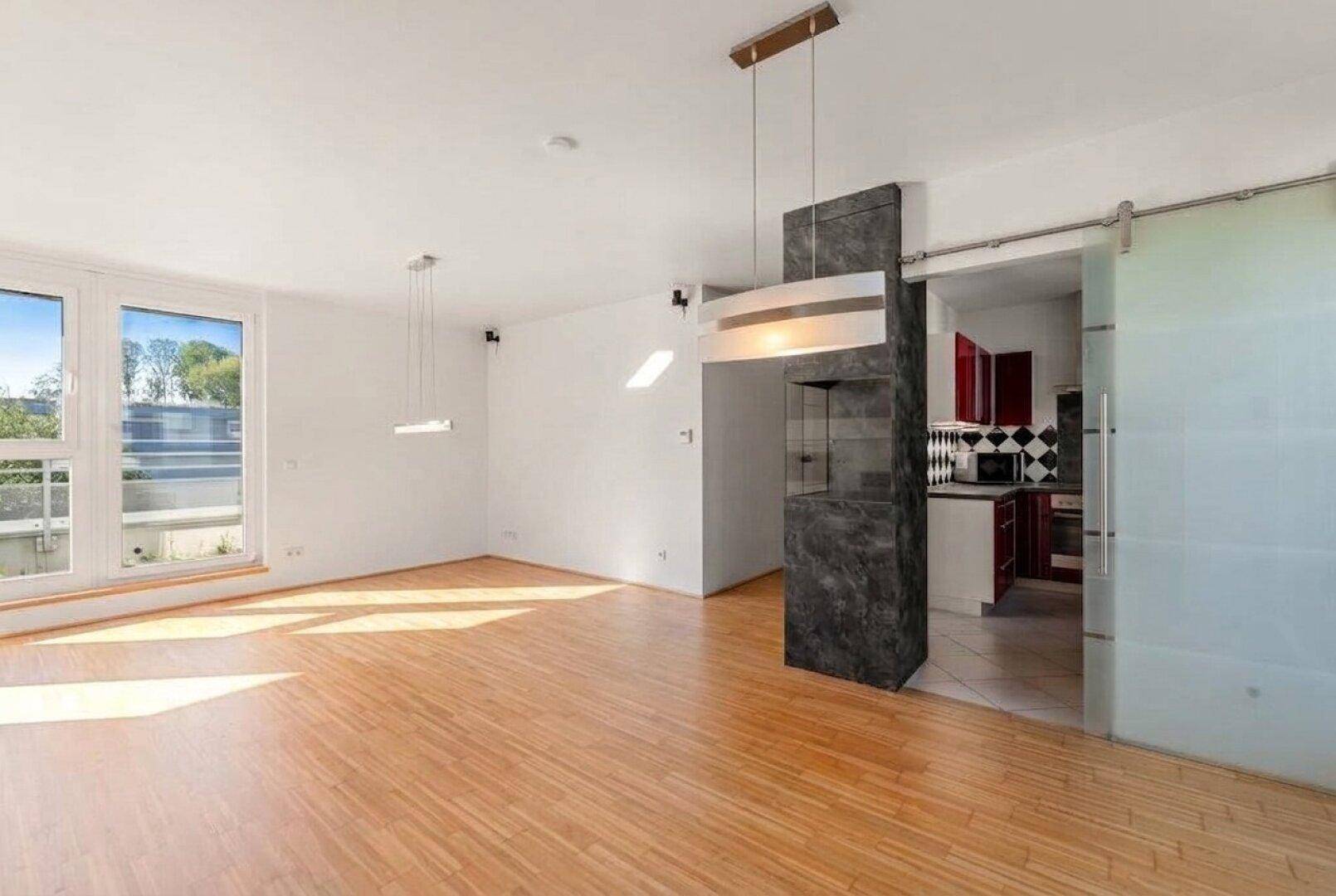 Offener Wohn-/Koch-/Essbereich mit ca. 34 m²
