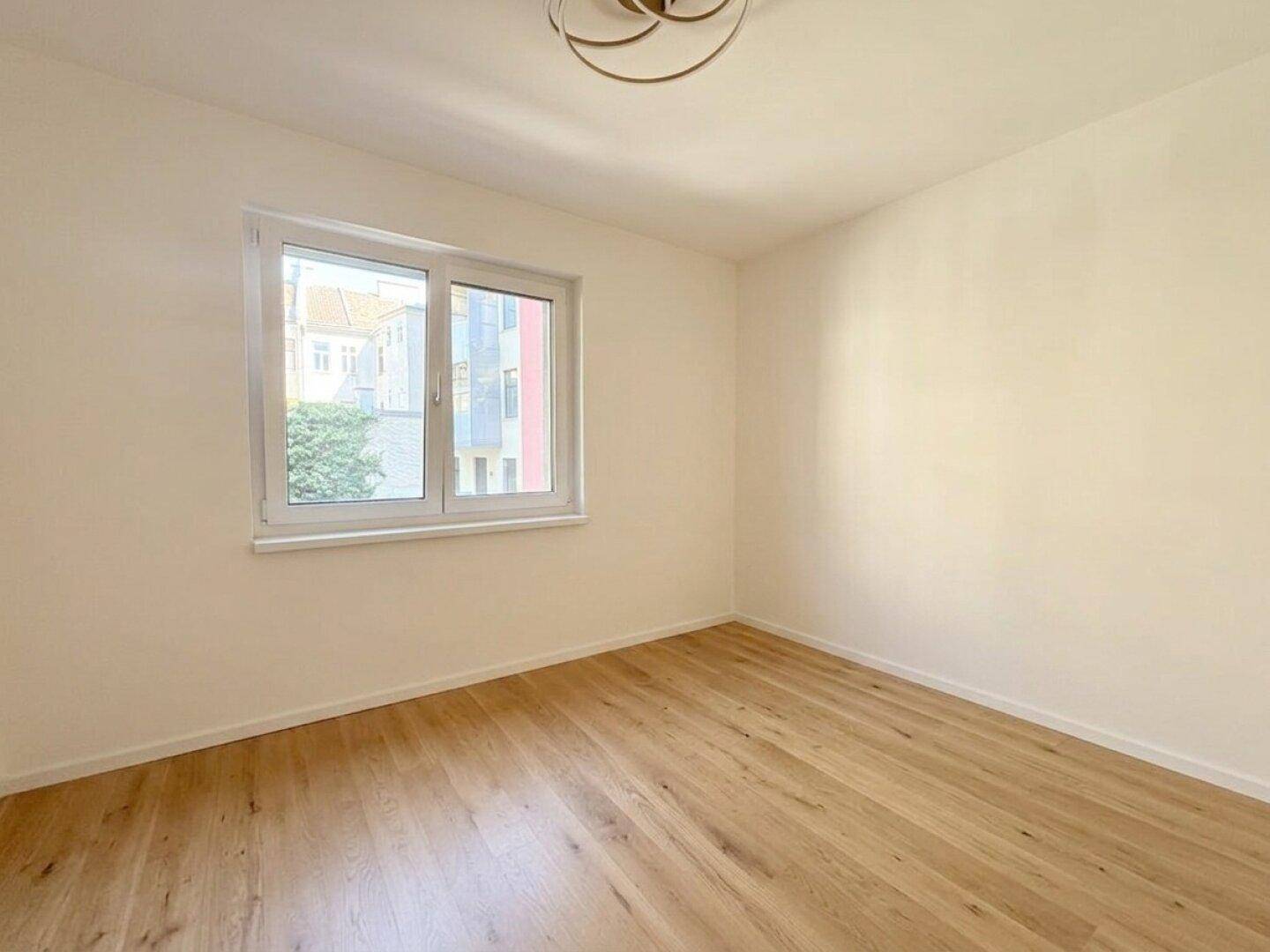 Topmoderne 2-Zimmer-Wohnung mit Traumbalkon in urbaner Lage! - Ansicht 6