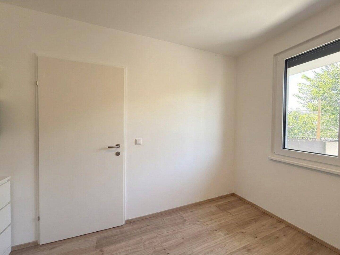 Sonnige 2-Zimmer-Wohnung mit großem Balkon und Kühlung! - Widok 6