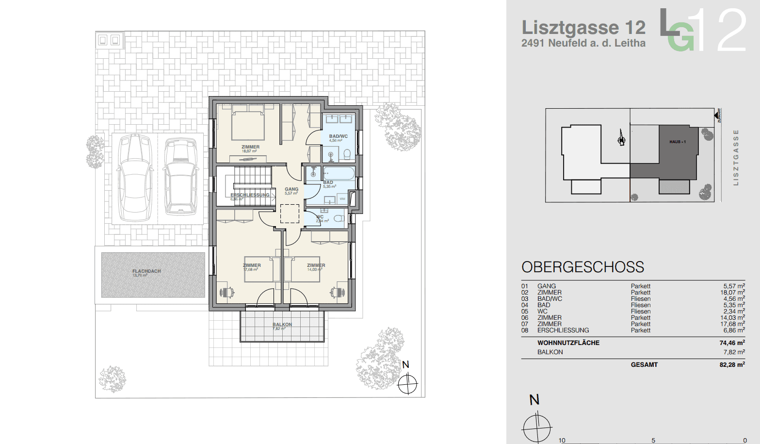 Grundriss des Obergeschosses mit Schlafzimmern, Bädern und einem Balkon.