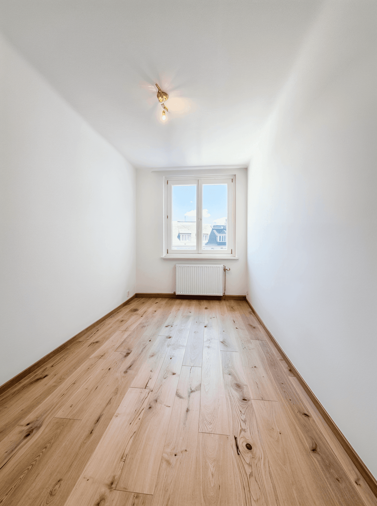 Urban wohnen mit Komfort: Sanierte 3-Zimmer-Wohnung nahe Hauptbahnhof - Więcej