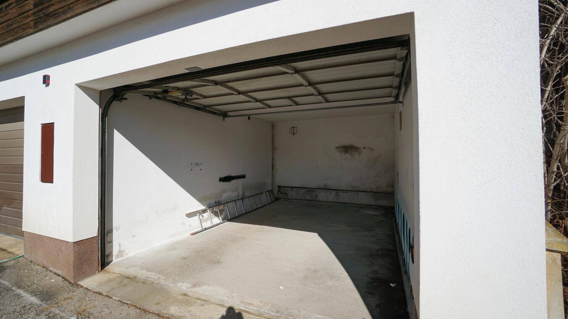 *Preisreduktion*Sanierungsbedürftige Liegenschaft in Ruhelage mit traumhaftem Ausblick! - Mehr