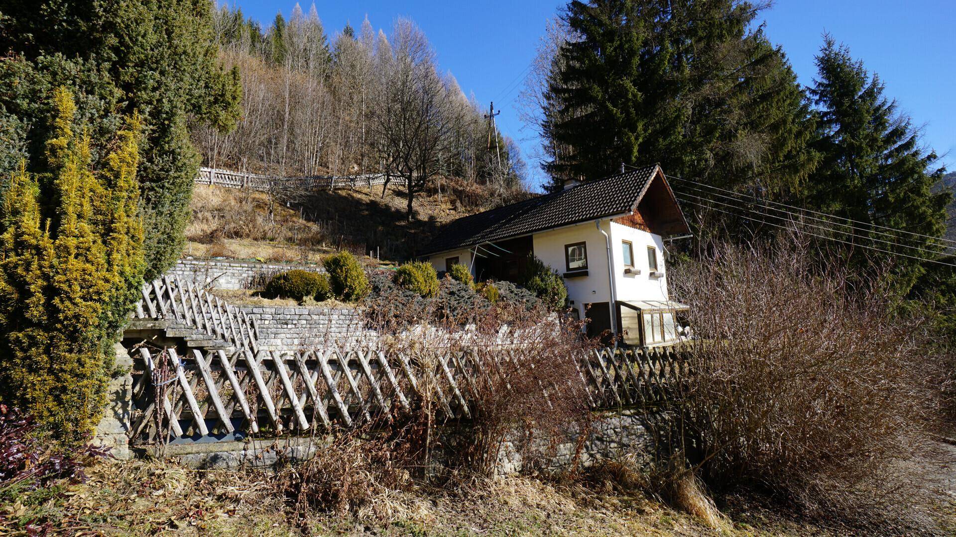 *Preisreduktion*Sanierungsbedürftige Liegenschaft in Ruhelage mit traumhaftem Ausblick! - Ansicht 4