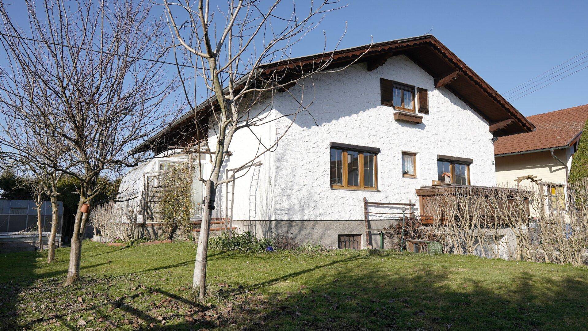 Gepflegtes Einfamilienhaus in ruhiger Siedlungslage von Ranshofen - Ansicht 4
