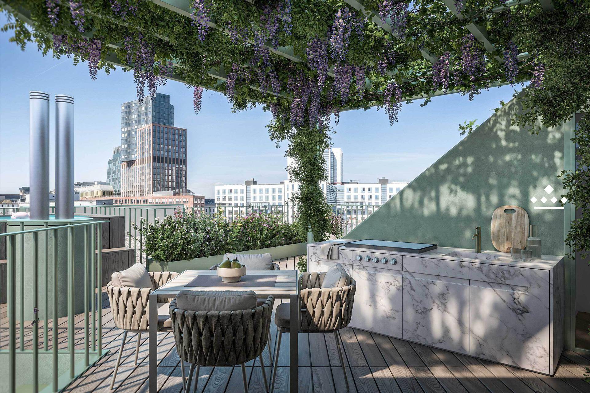 Elegante Dachterrasse mit Außenküche, Essbereich und Blick auf die Stadtlandschaft.