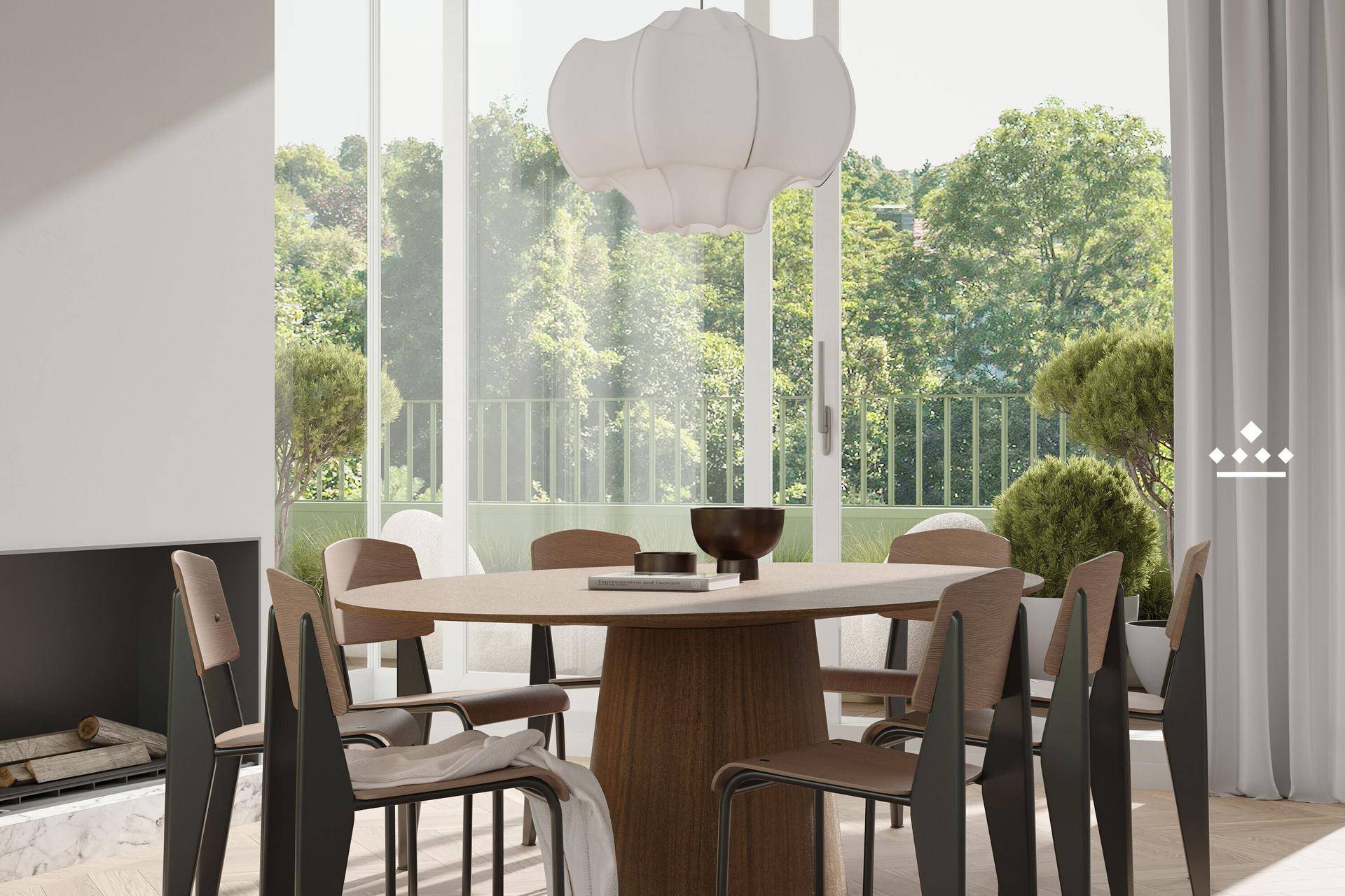 Eleganter Essbereich mit modernem Holztisch, Designerstühlen und weitem Blick ins Grüne.