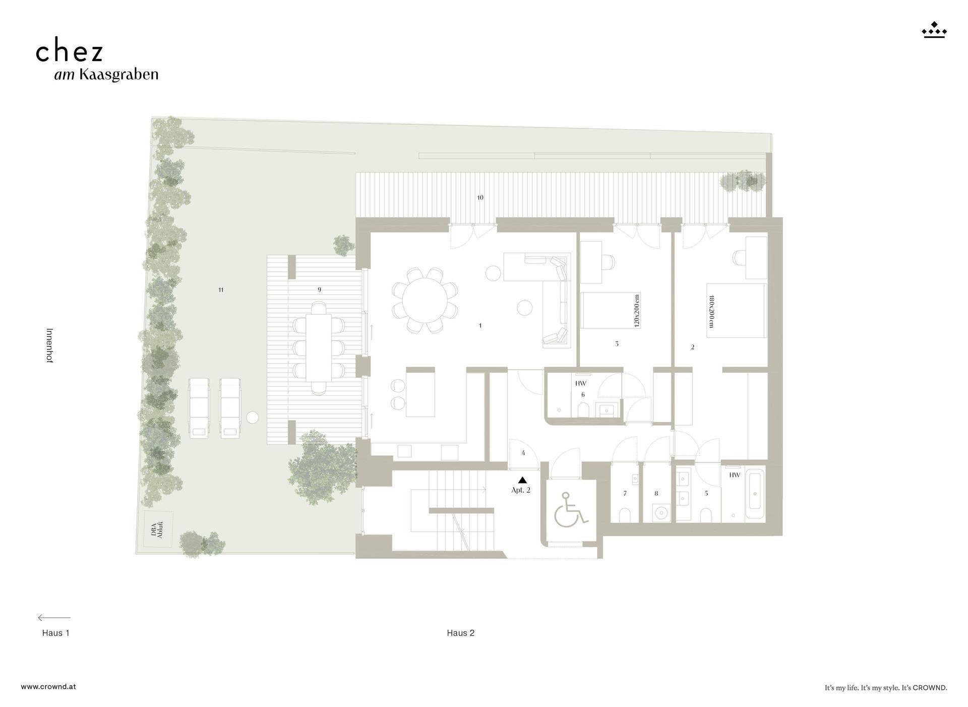 Detaillierter Grundriss einer Wohnung mit Terrasse, Garten und barrierefreiem Zugang.
