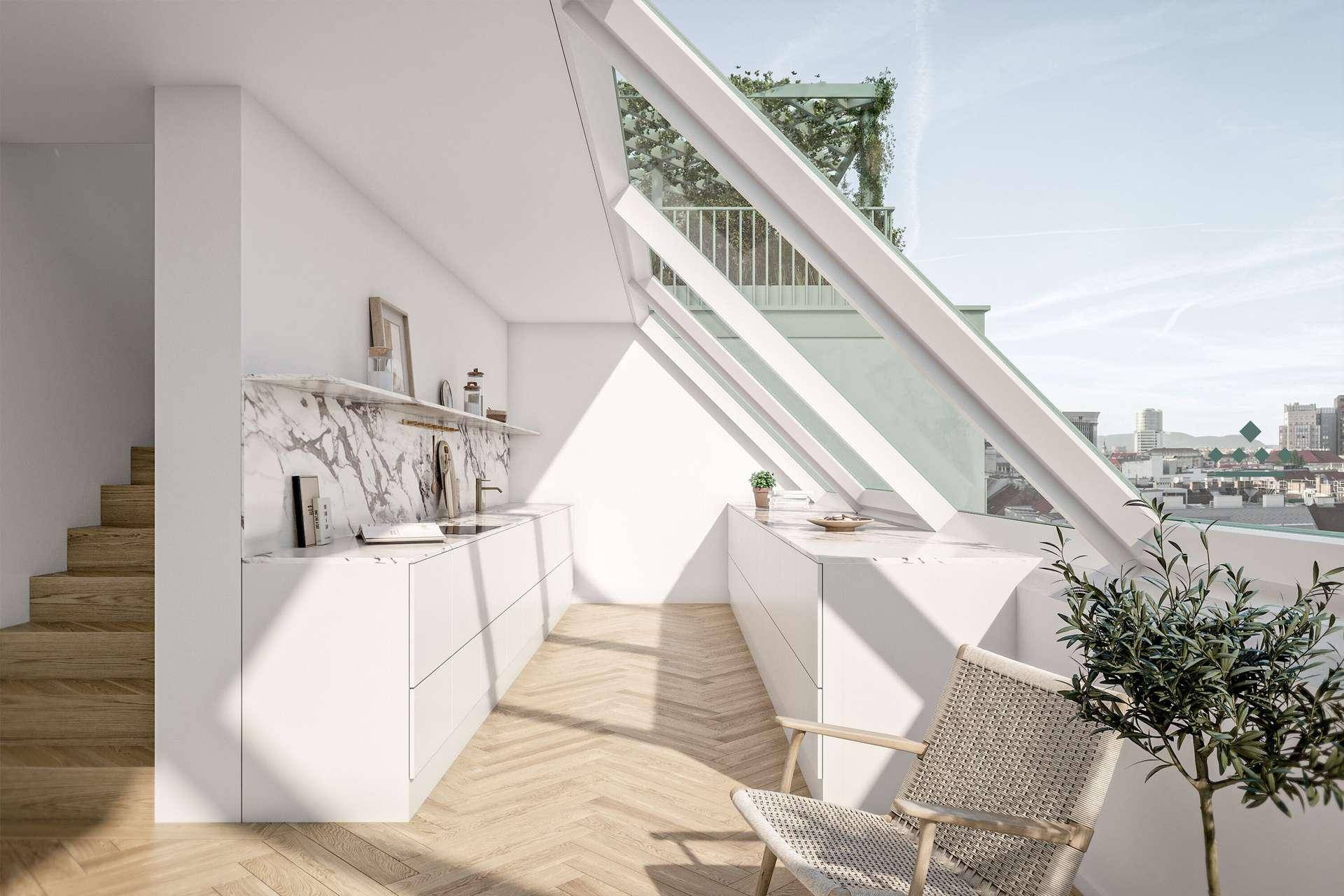 Moderne Küchenzeile mit weißen Schränken, Marmor-Rückwand und viel Tageslicht durch große Fenster.