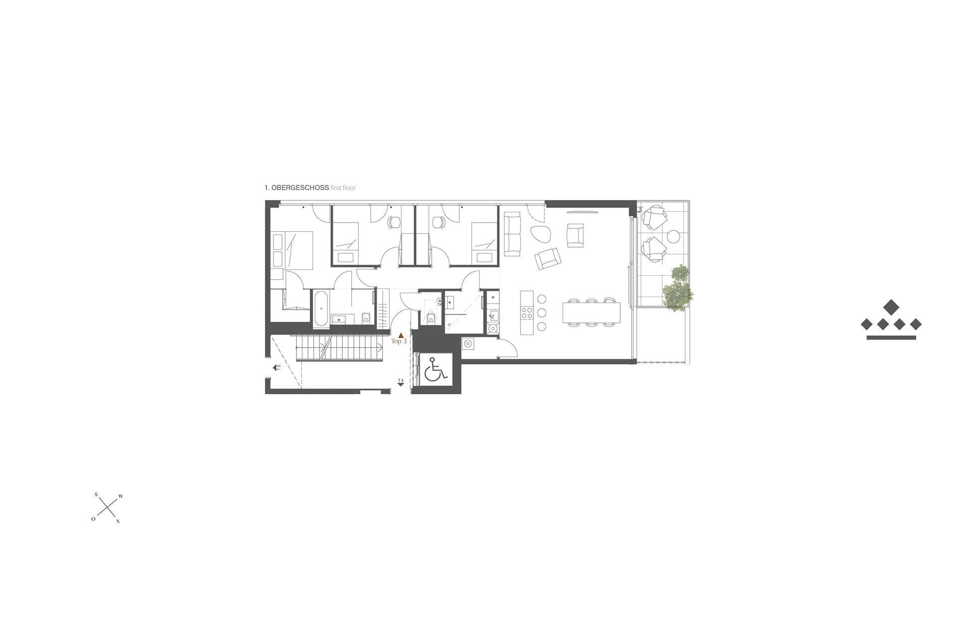 Grundriss des ersten Obergeschosses mit offenem Wohnbereich, drei Schlafzimmern und Balkon.