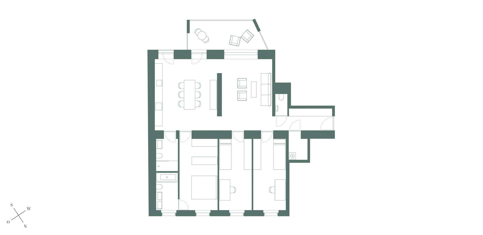 Grundriss einer Wohnung mit offenem Wohn-Essbereich, drei Schlafzimmern und Balkon.