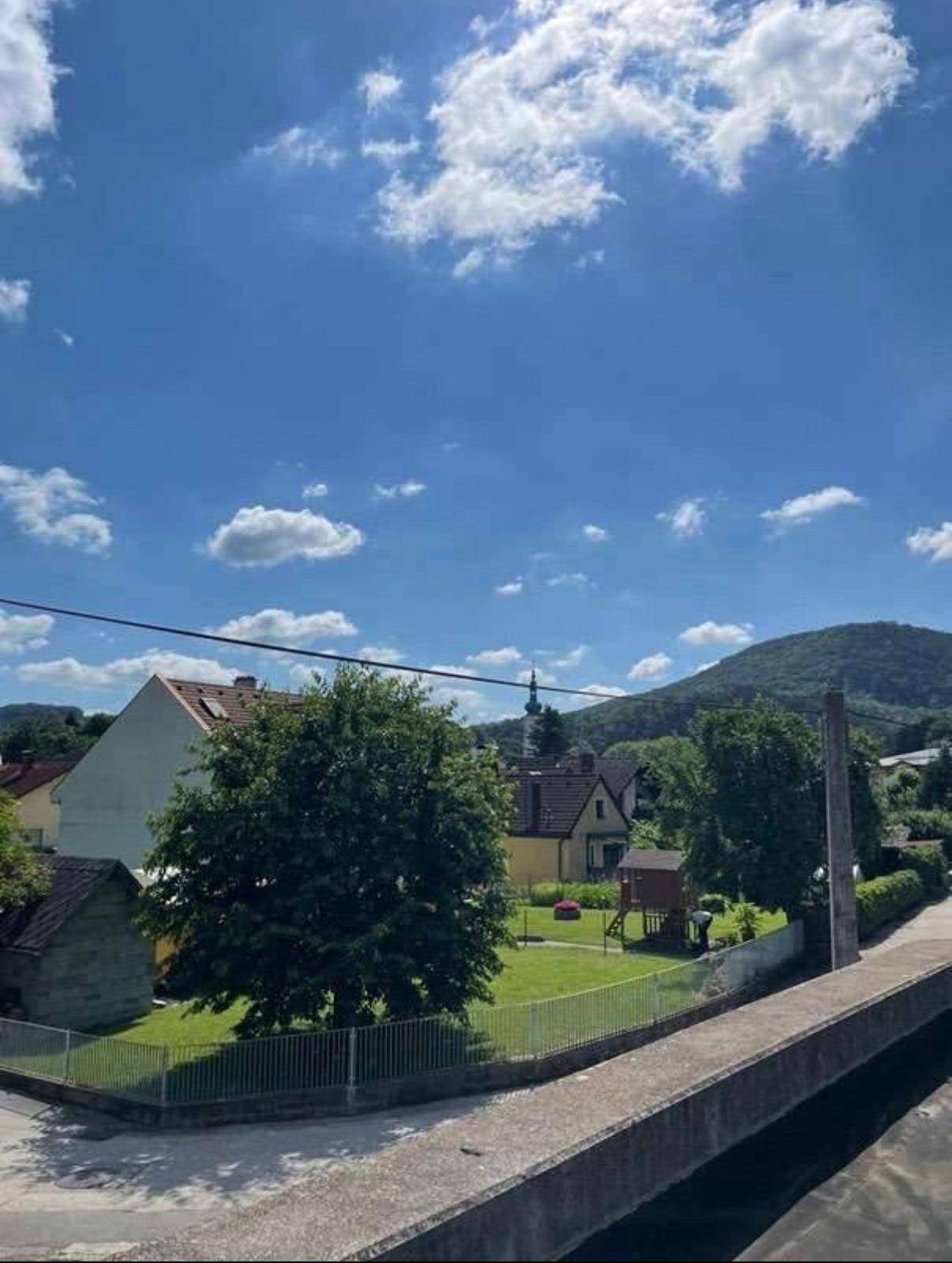 PRIVAT! Einfamilienhaus mit Einliegerwohnung – pohled 3