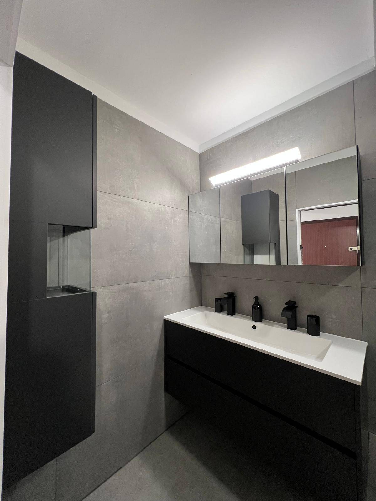 ROOFTOP JUWEL: 130m² DG-Wohnung inkl. einer 30 m² Dachterasse - direkt von JEDEM Zimmer begehbar - Privatverkauf - Preis VHB - Więcej