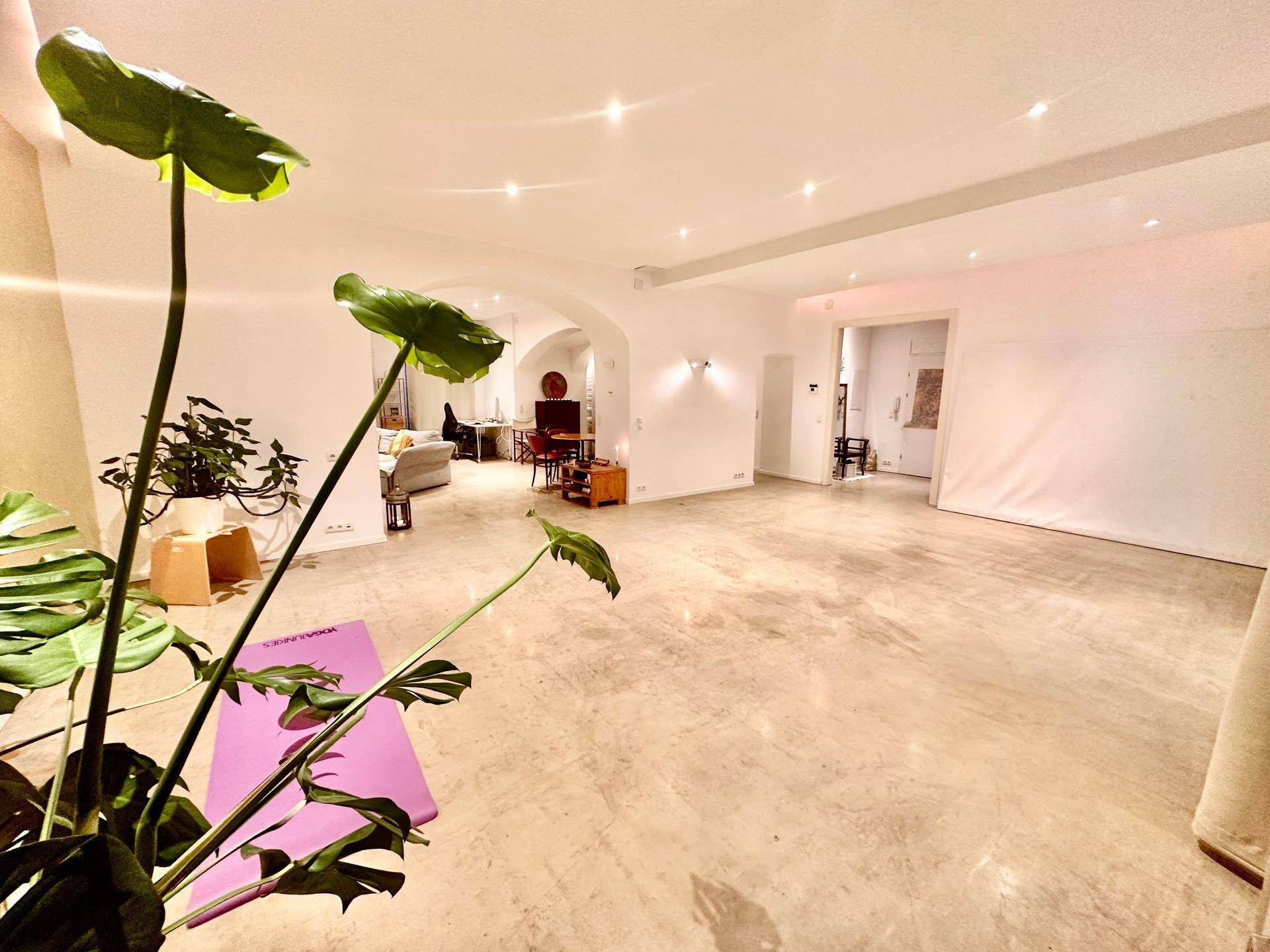 135 m² Atelier | Praxis | Kreativbüro in Bestlage Neubau – kühl im Sommer, inspirierend das ganze Jahr – pohled 2