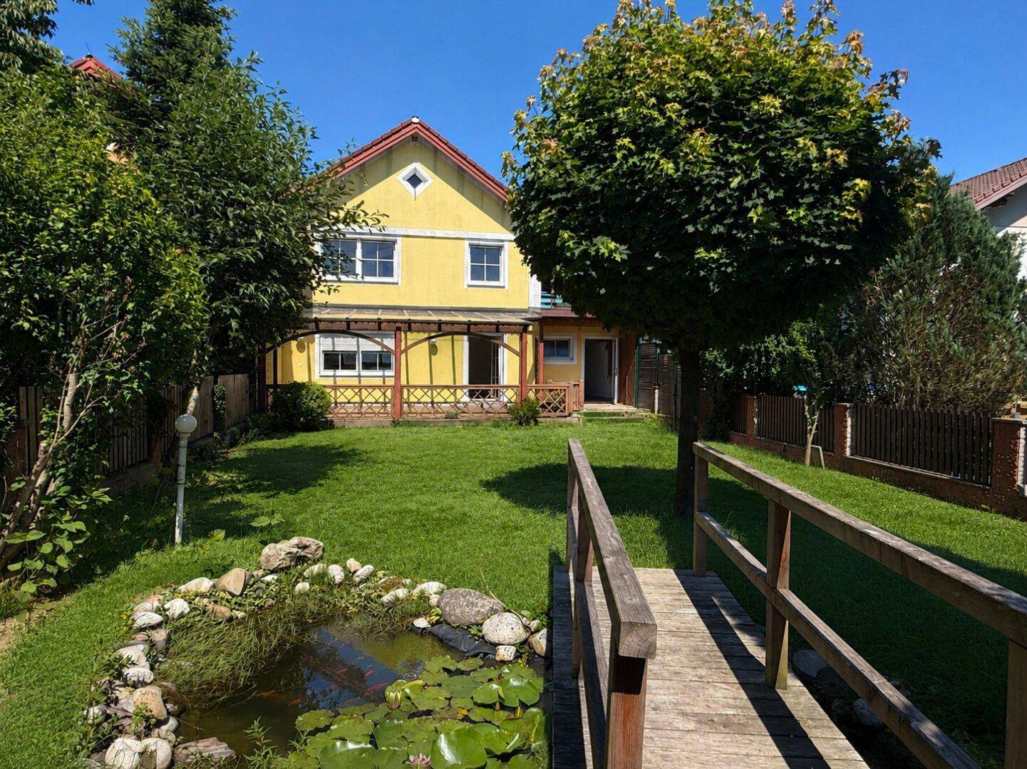 Reihenhaus – Garage | Terrasse | Garten | Teich | Keller I Neue Heizung! - Ansicht 2