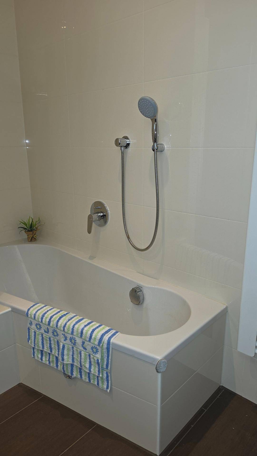 Bad_Wanne