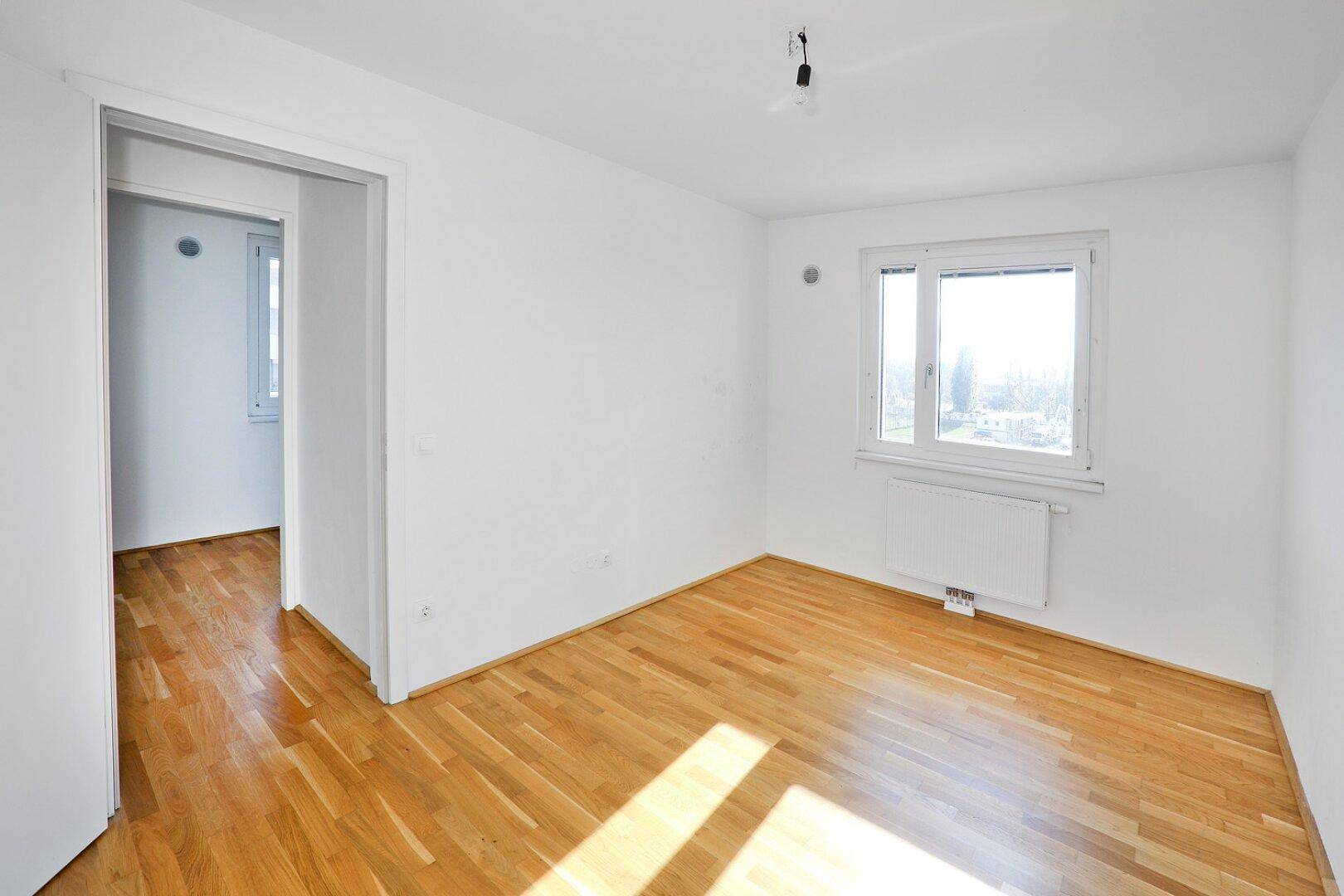 Viola Park – 4-Zimmer-Wohnung mit Balkon - Ihre Wohlfühloase am Laaer Berg - Mehr