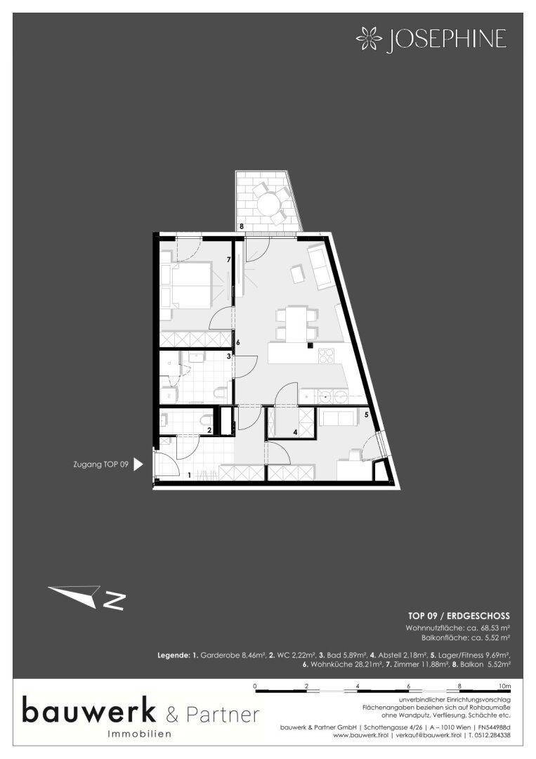 Grundriss für Wohnung TOP 09 im Erdgeschoss mit Balkon und klar definierter Raumstruktur.