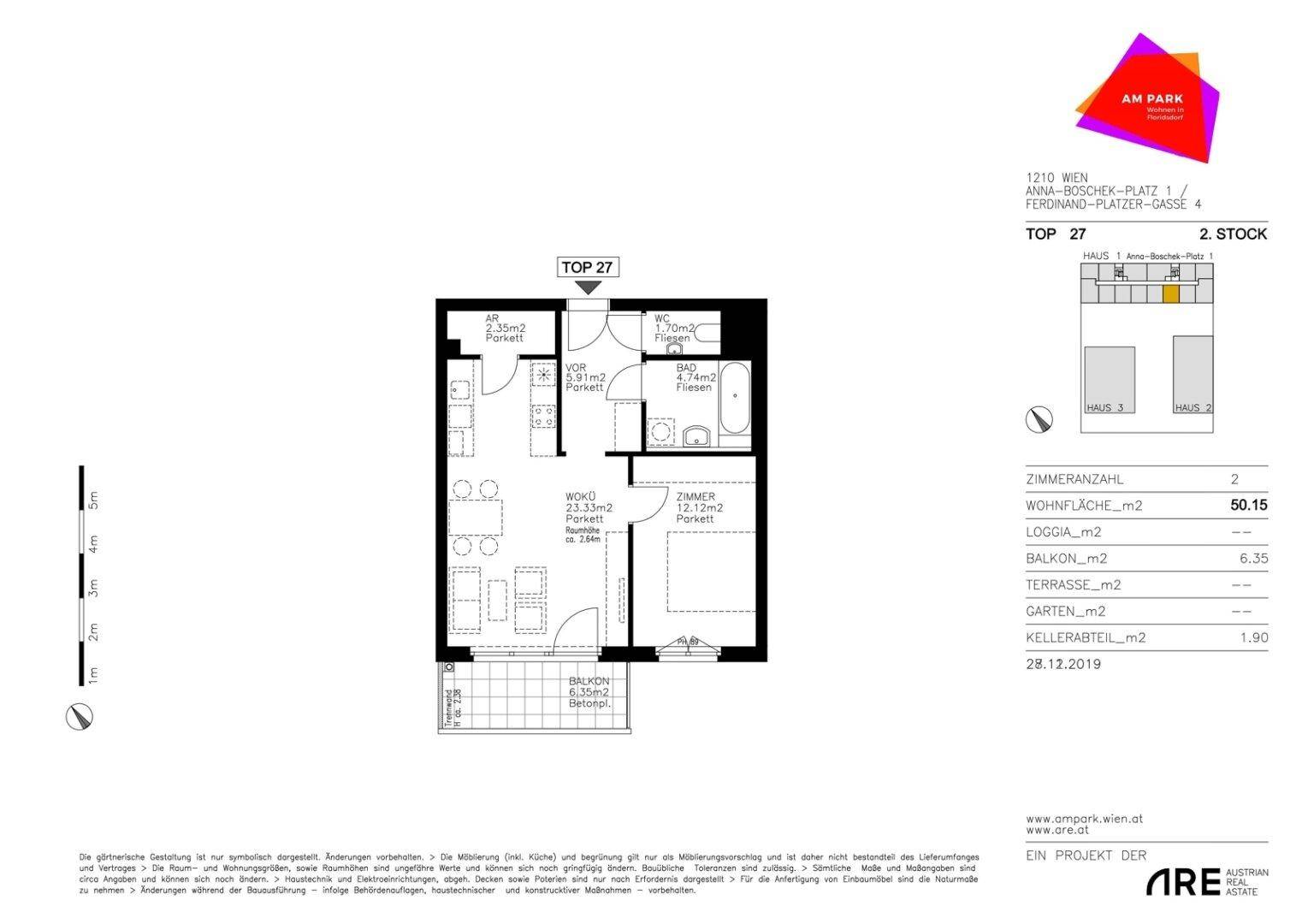 Detaillierter Grundriss einer Wohnung mit zwei Zimmern, Balkon und klarer Raumaufteilung.