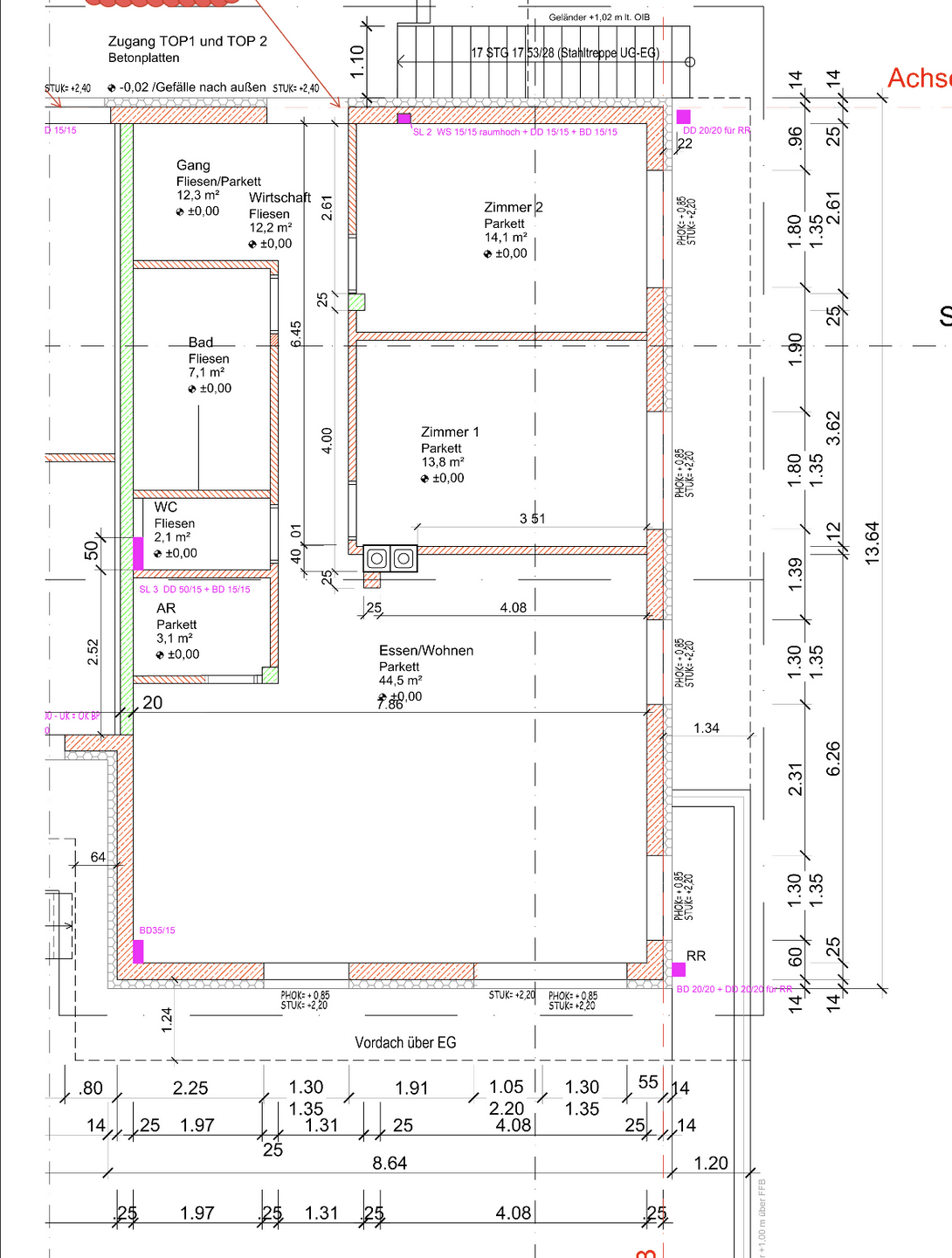 Detaillierter Grundriss einer Wohnung mit mehreren Zimmern und Balkonzugang.
