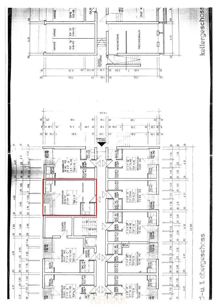 Grundrissplan eines Mehrfamilienhauses mit Kellergeschoss und Obergeschossen, inklusive Garagen und Wohnungen.