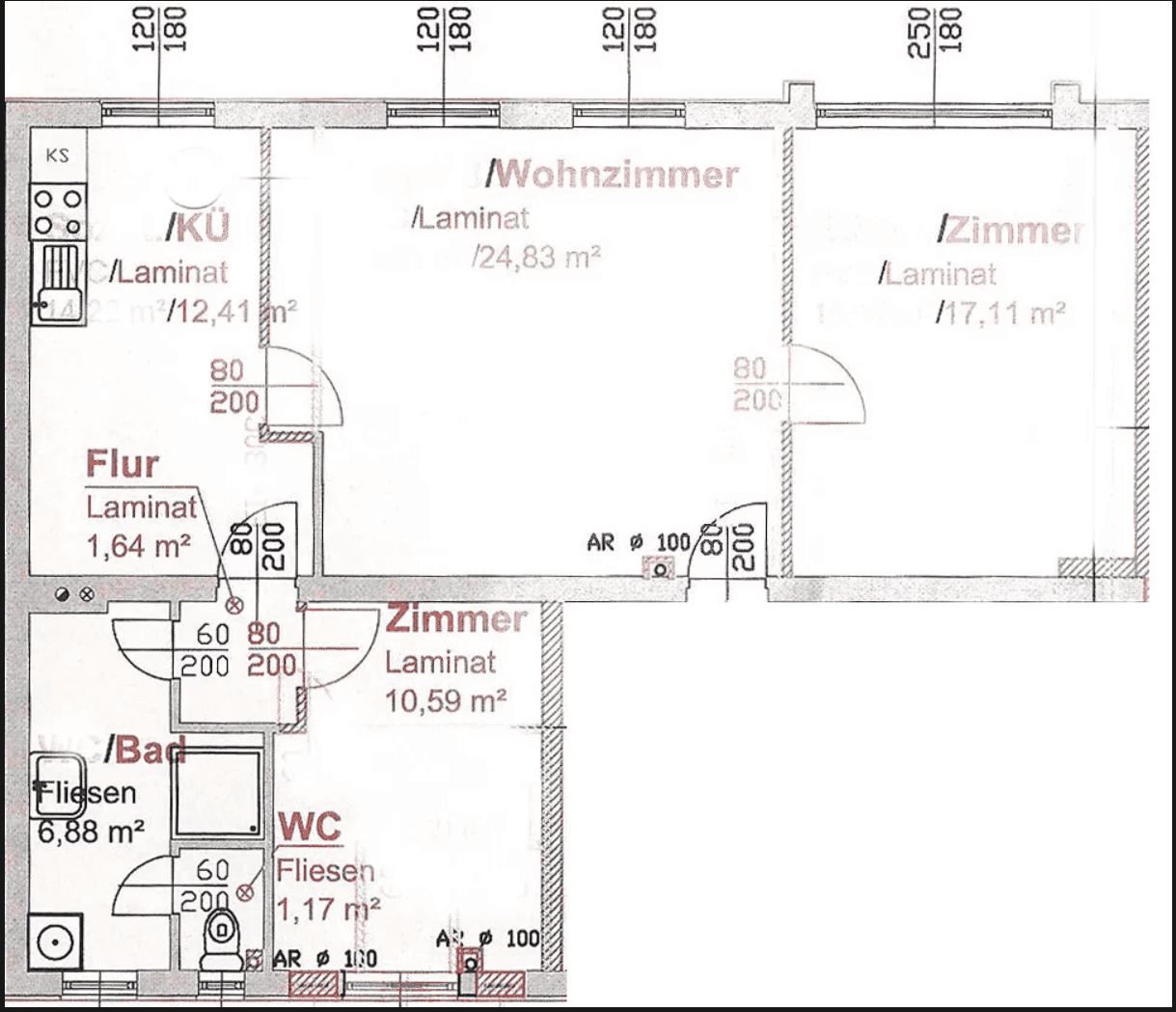 Grundrissplan einer Wohnung mit Wohnzimmer, zwei Zimmern, Küche, Bad und separatem WC.