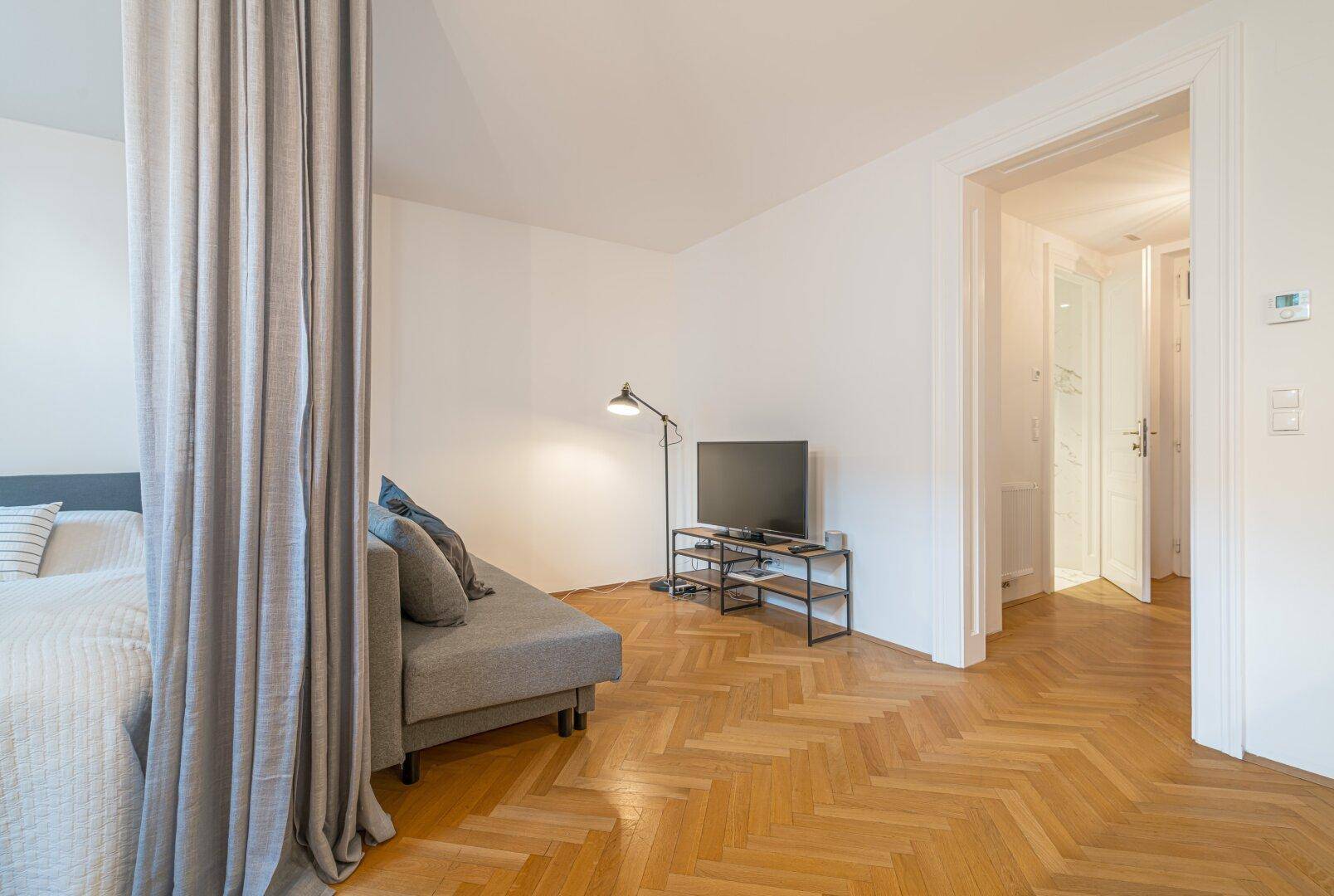 Stilvolles Wohnen in Wien: Generalsanierte Wohnung mit hochwertiger Ausstattung und Möblierung - Airbnb Nutzung möglich! - Ansicht 4