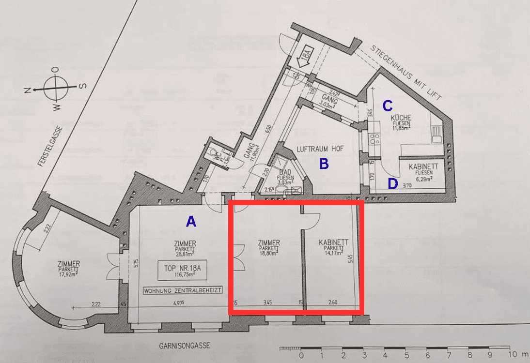 Grundriss einer Wohnung mit mehreren Zimmern und Liftzugang.