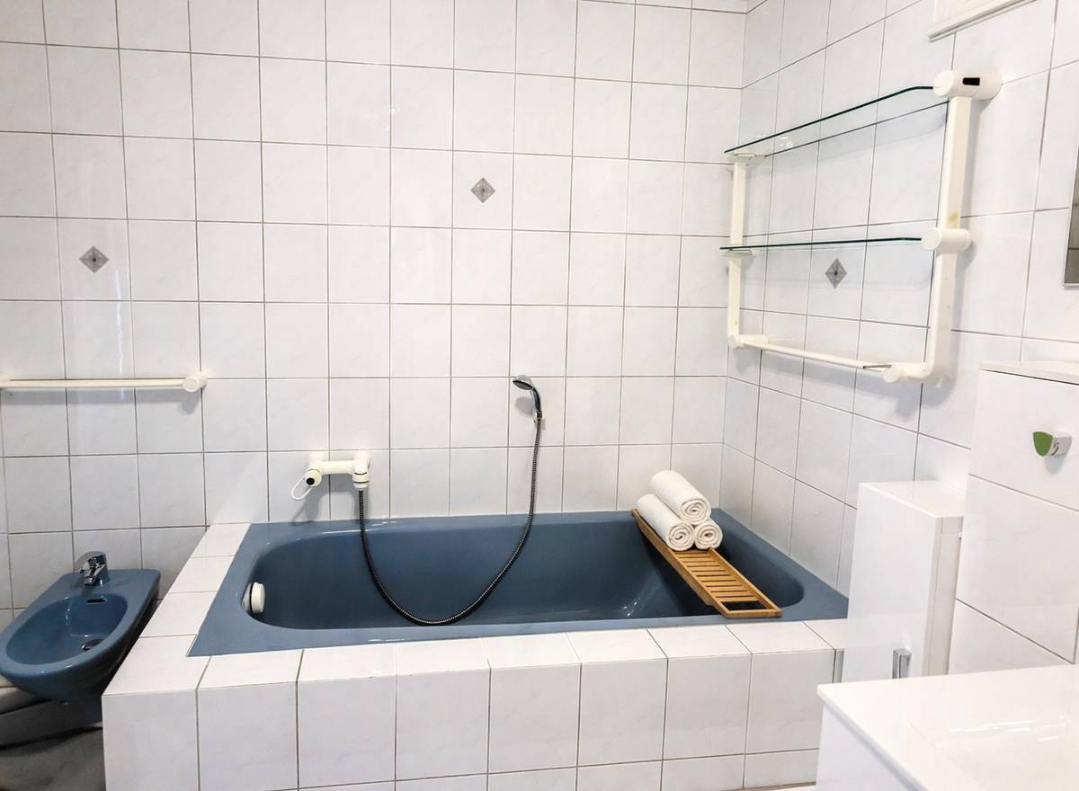 Modernisiertes Reihenhaus mit Garten und Terrasse in Walding - Mehr