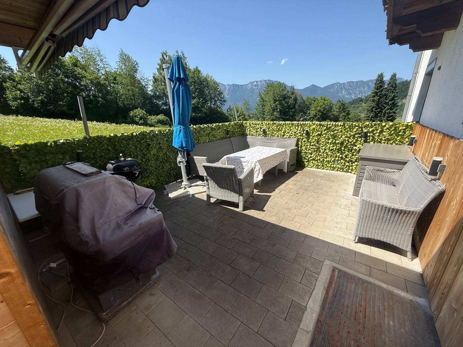 Traumhaus in ruhiger Lage mit Garten, Terrasse &amp; Kamin - Ansicht 6