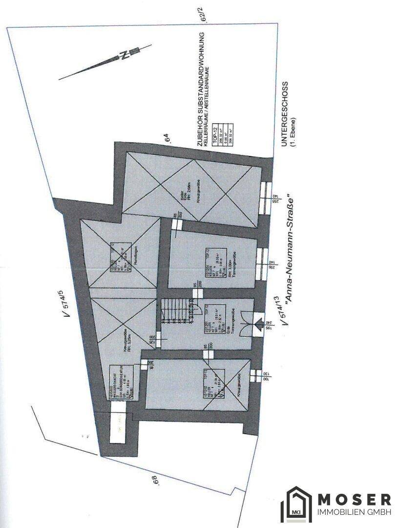 Grundriss des ersten Untergeschosses mit Lagerflächen und Kellerräumen.