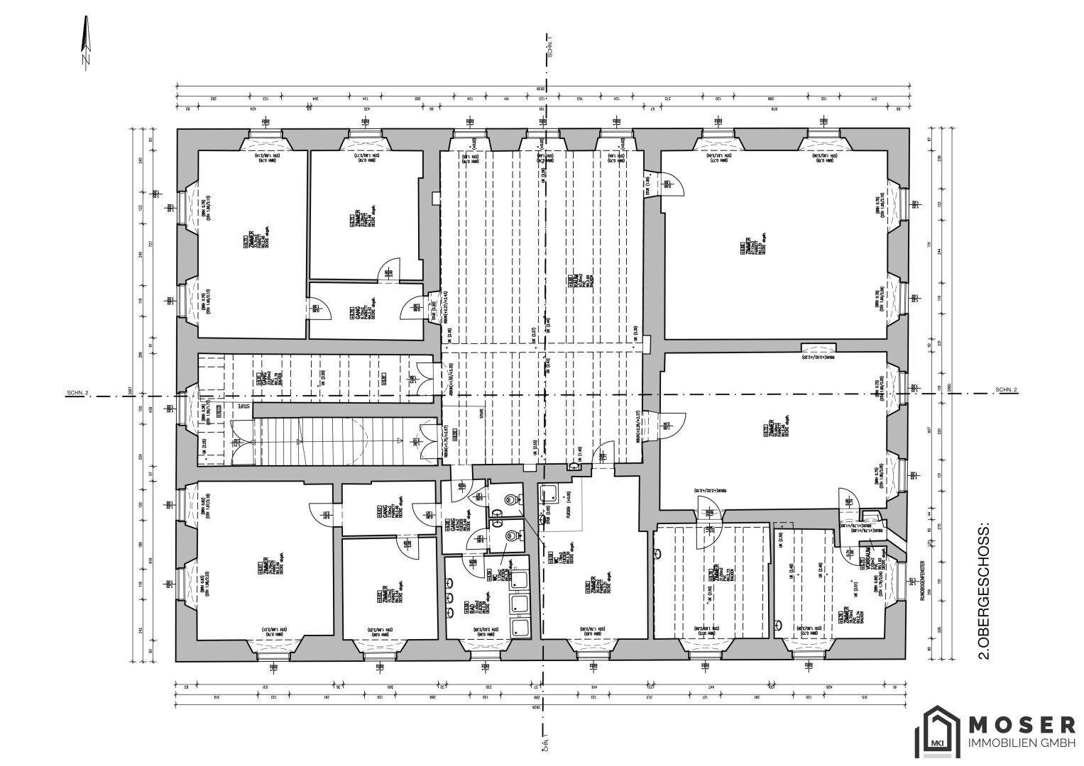 Grundriss des zweiten Obergeschosses mit Zimmern, Treppenhaus und angedeuteten Dachschrägen.