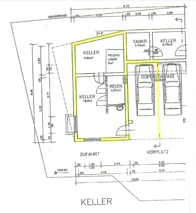 Grundriss des Kellers mit Doppelgarage, Heizraum und Lagerräumen.