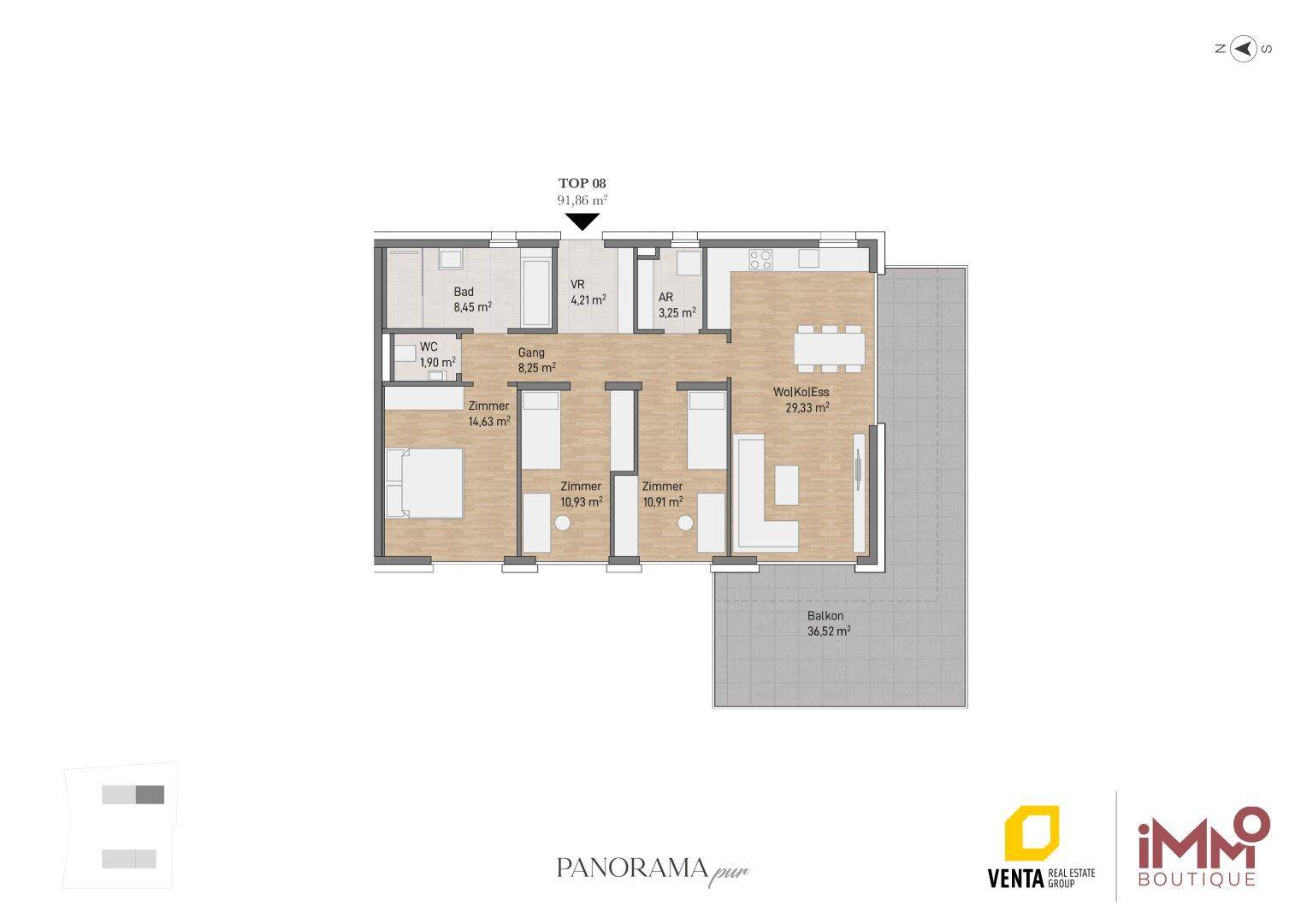 Grundriss der Wohnung TOP 08 mit offenem Wohnbereich, drei Zimmern und großem Balkon.