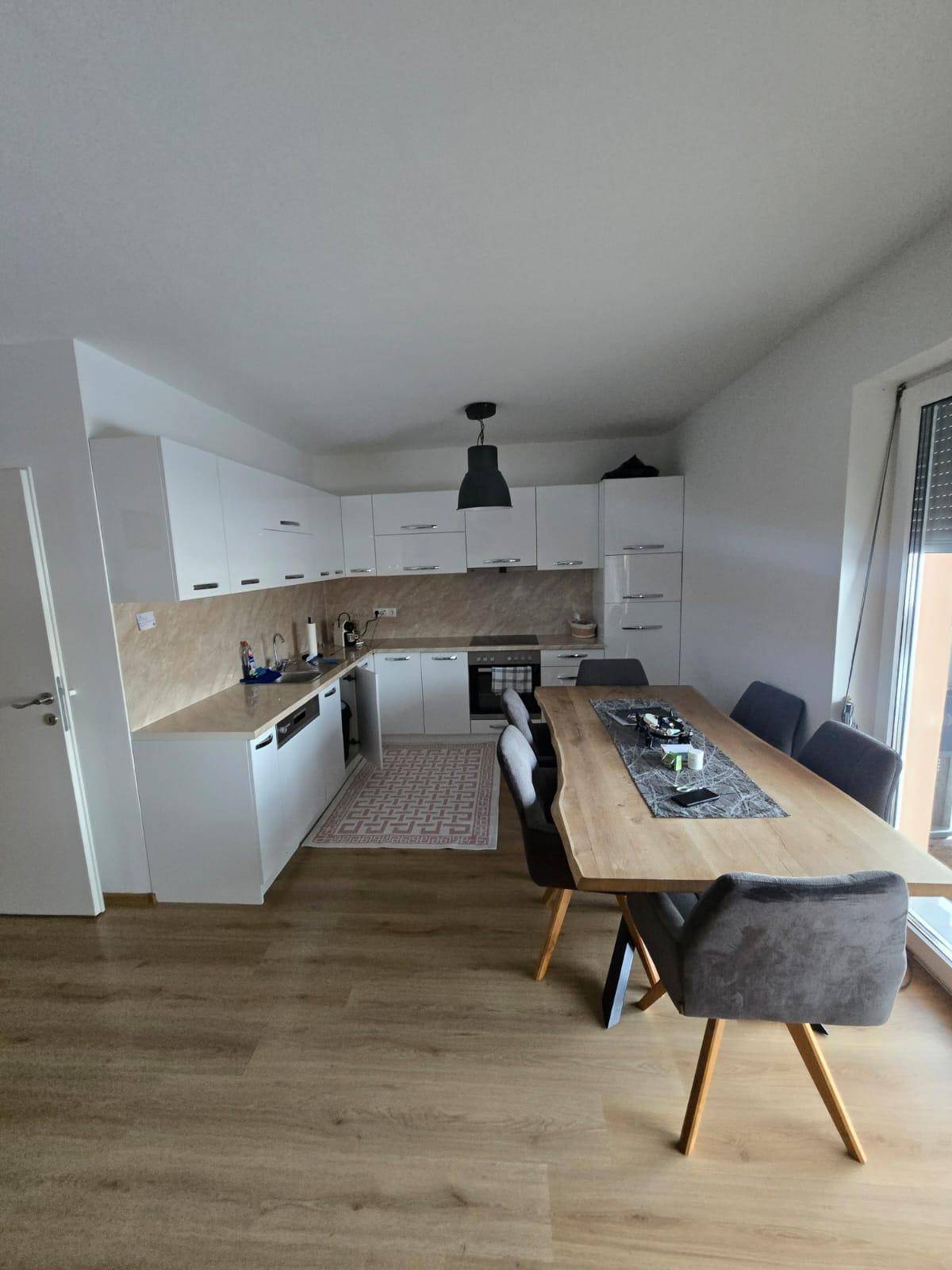 3-Zimmer Neubau Erdgeschoss mit 2 Parkplätzen in Uttendorf - Mehr