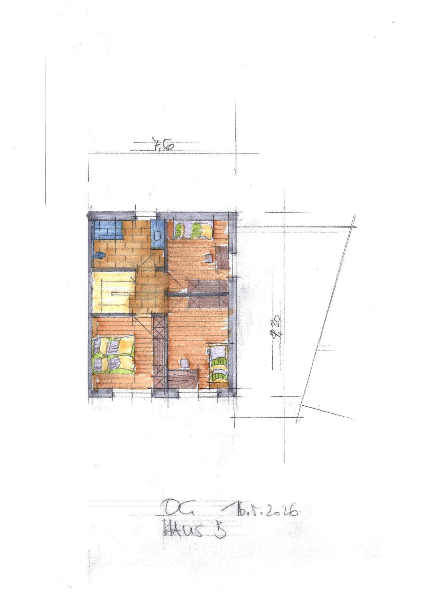 Handgezeichneter Grundriss des Obergeschosses von Haus B mit mehreren Schlafzimmern und einem Badezimmer.