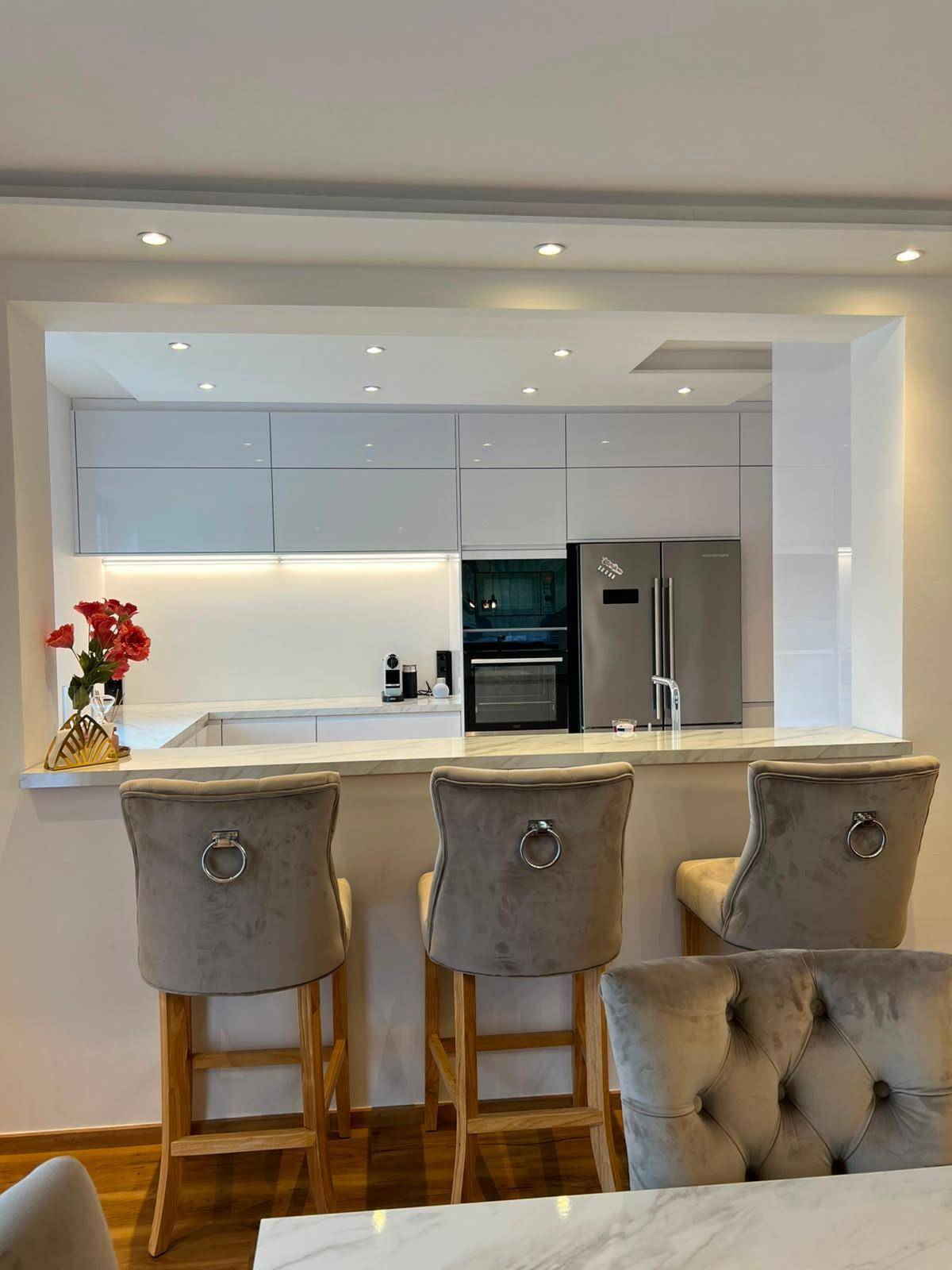 Modernisiertes Einfamilienhaus mit Pool in einzigartiger Naturlage - Ansicht 6