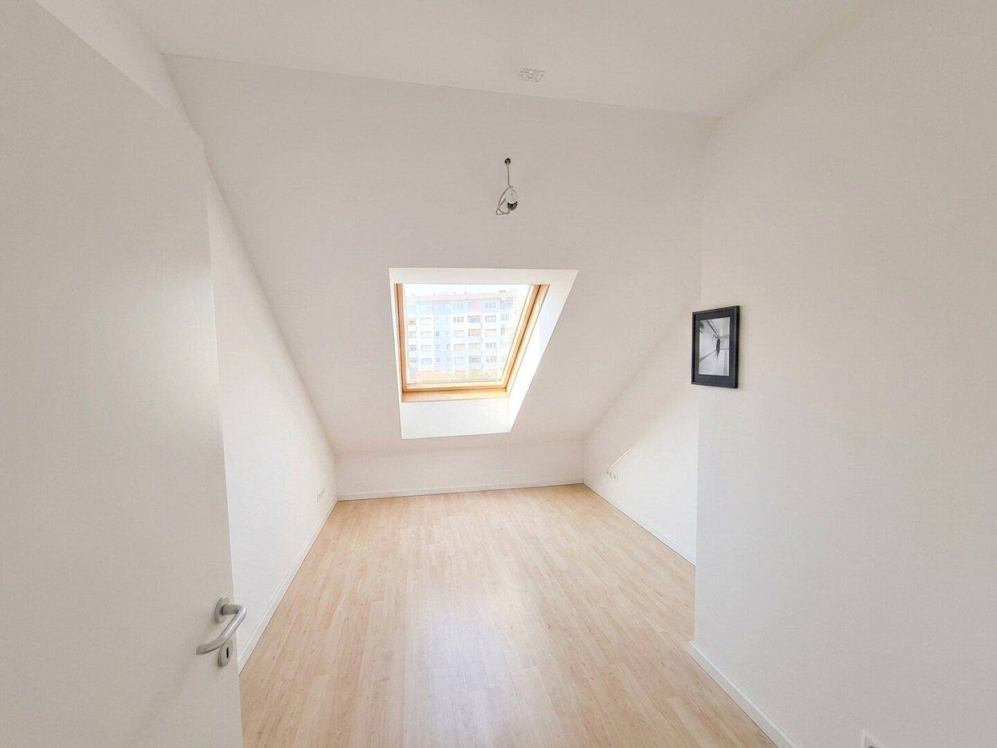 Moderne 3-Zi-Dachgeschoßwohnung mit Terrasse ruhiger Lage Graz Lend! – pohled 5