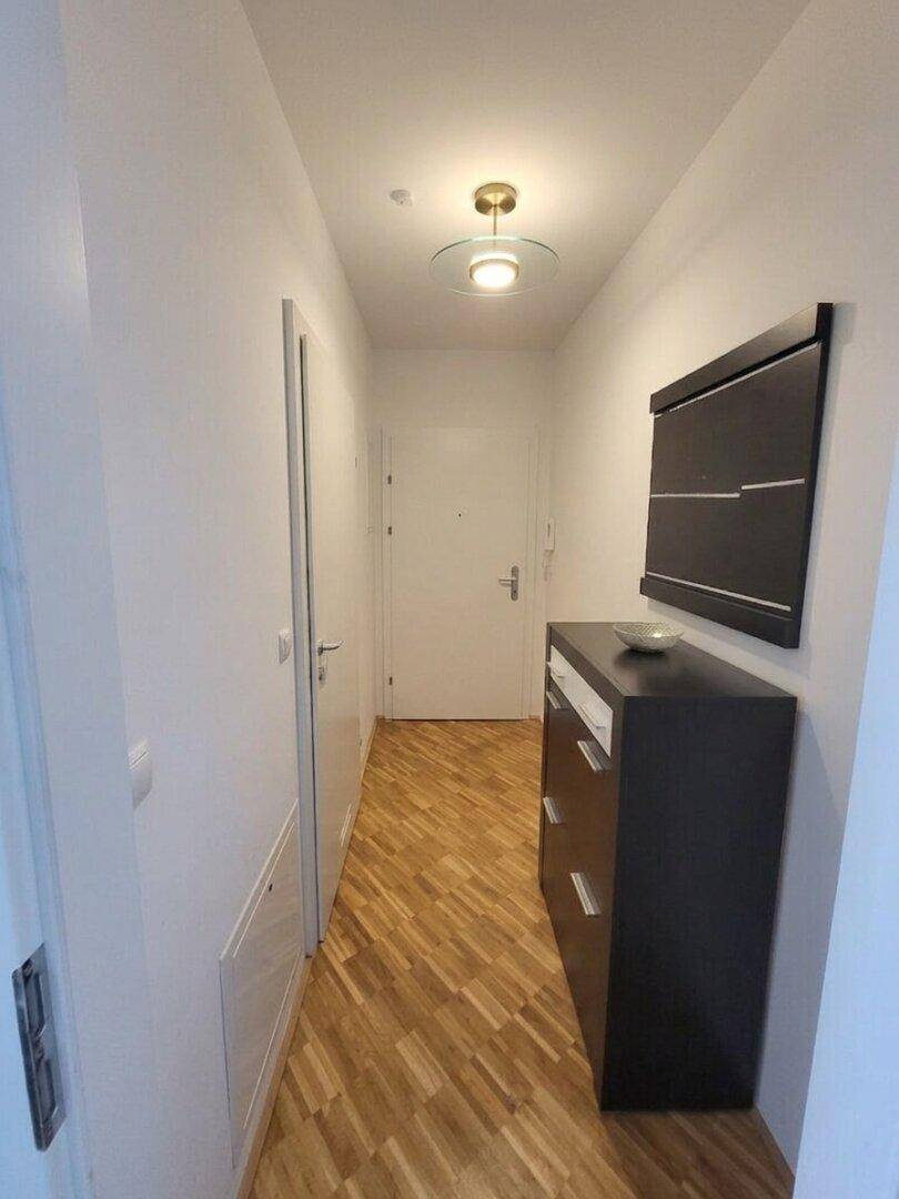 Moderne 3-Zi-Dachgeschoßwohnung mit Terrasse ruhiger Lage Graz Lend! – další