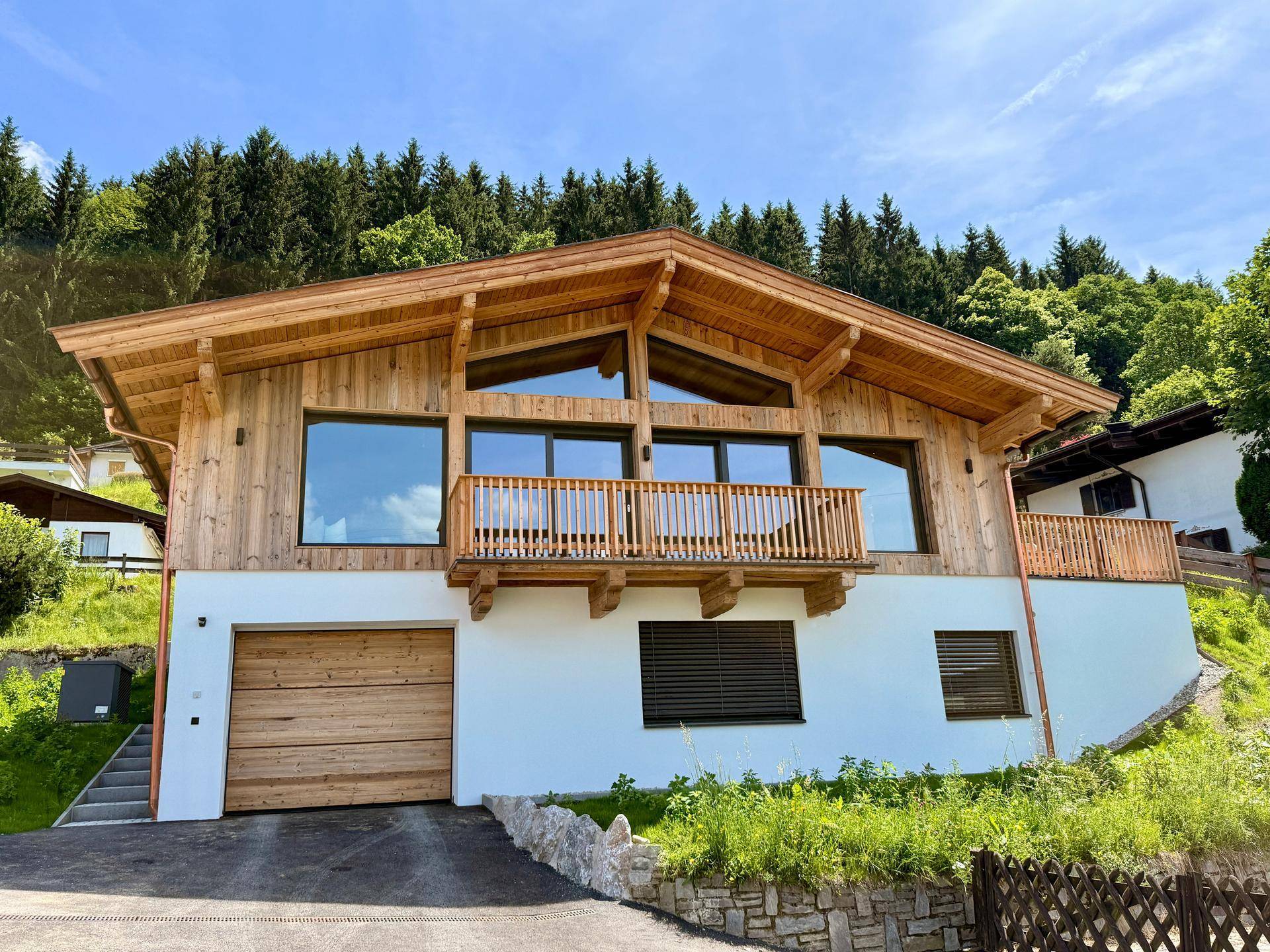 Exklusiver Freizeitwohnsitz in Panoramalage - Ansicht 2