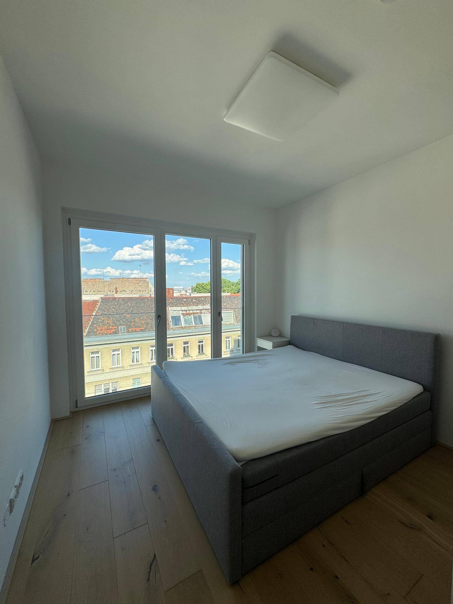 Nachmieter gesucht – Moderne 3-Zimmer-Wohnung mit großer Dachterrasse im 9. Bezirk - Ansicht 4