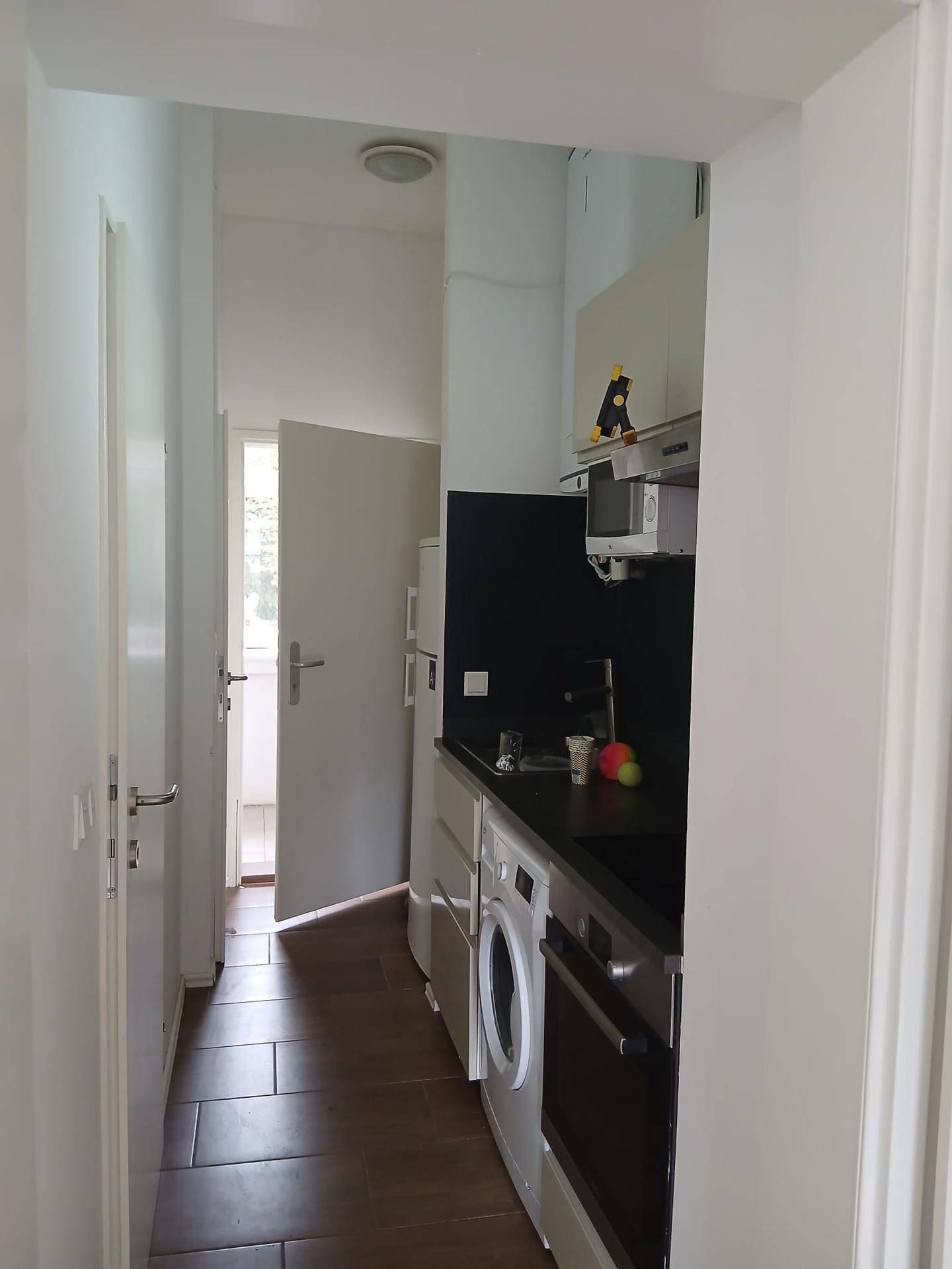 Helle 1-Zimmer Wohnung mit Top-Verkehrsanbindung - Ansicht 6