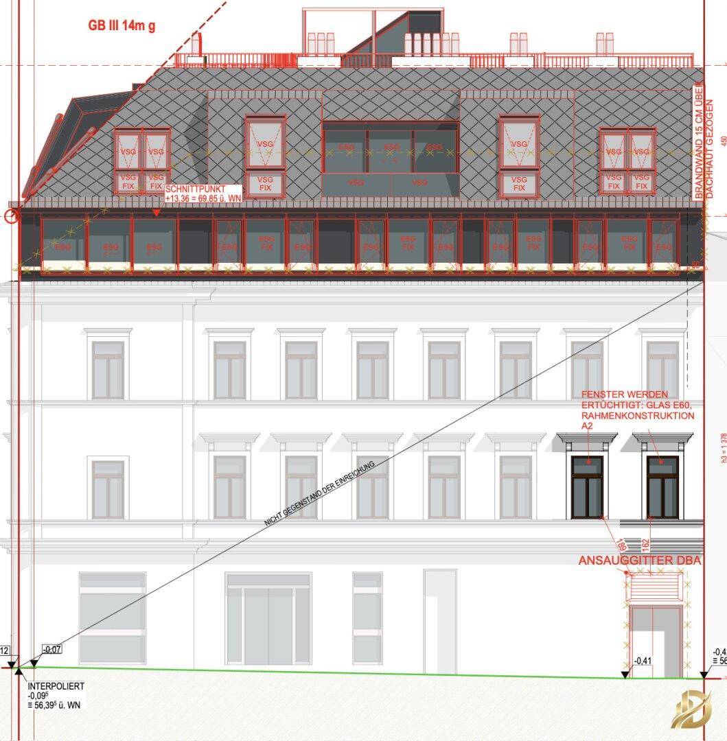 Detailansicht der Gebäudefassade mit Mansarddach und modernen Fensterelementen.