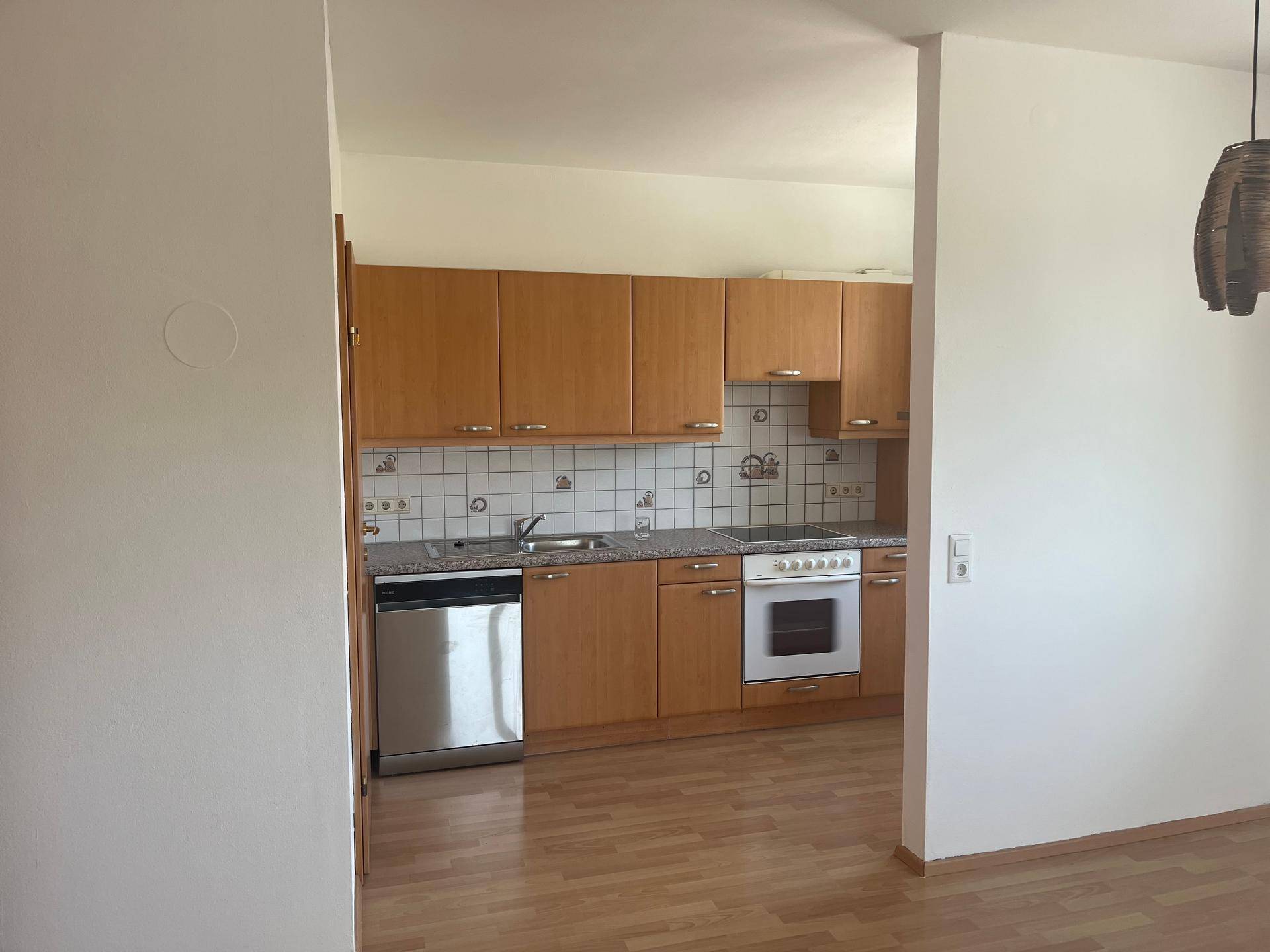 Sofort verfügbare 2-Zimmer-Wohnung mit Balkon und Carport in Wiener Neustadt - Ansicht 5