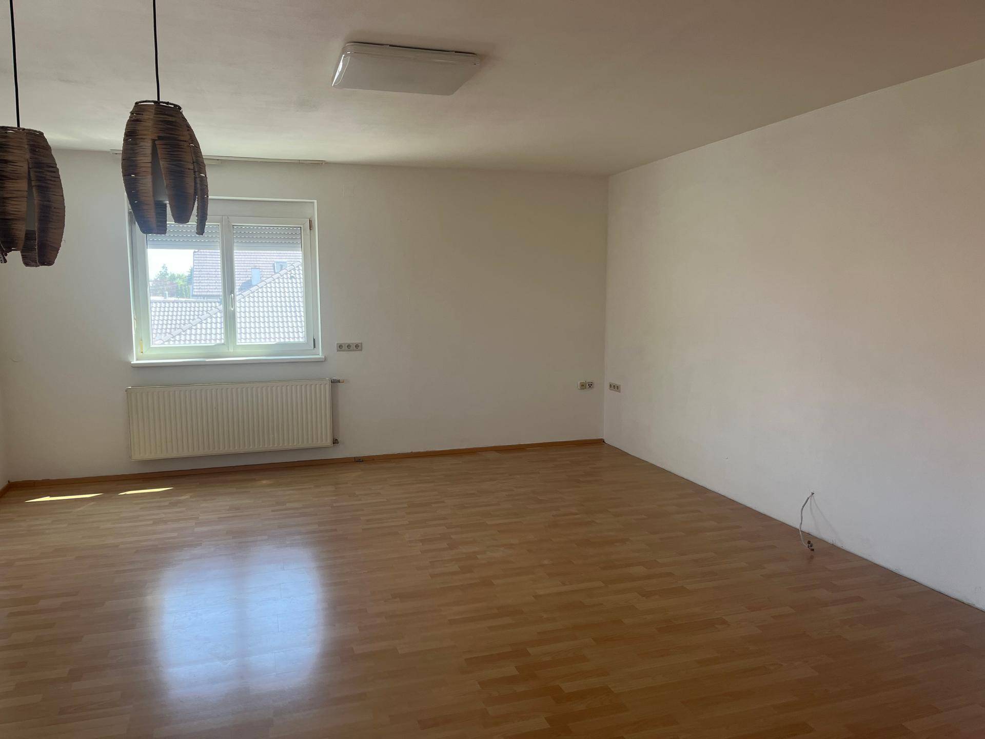 Sofort verfügbare 2-Zimmer-Wohnung mit Balkon und Carport in Wiener Neustadt - Ansicht 6