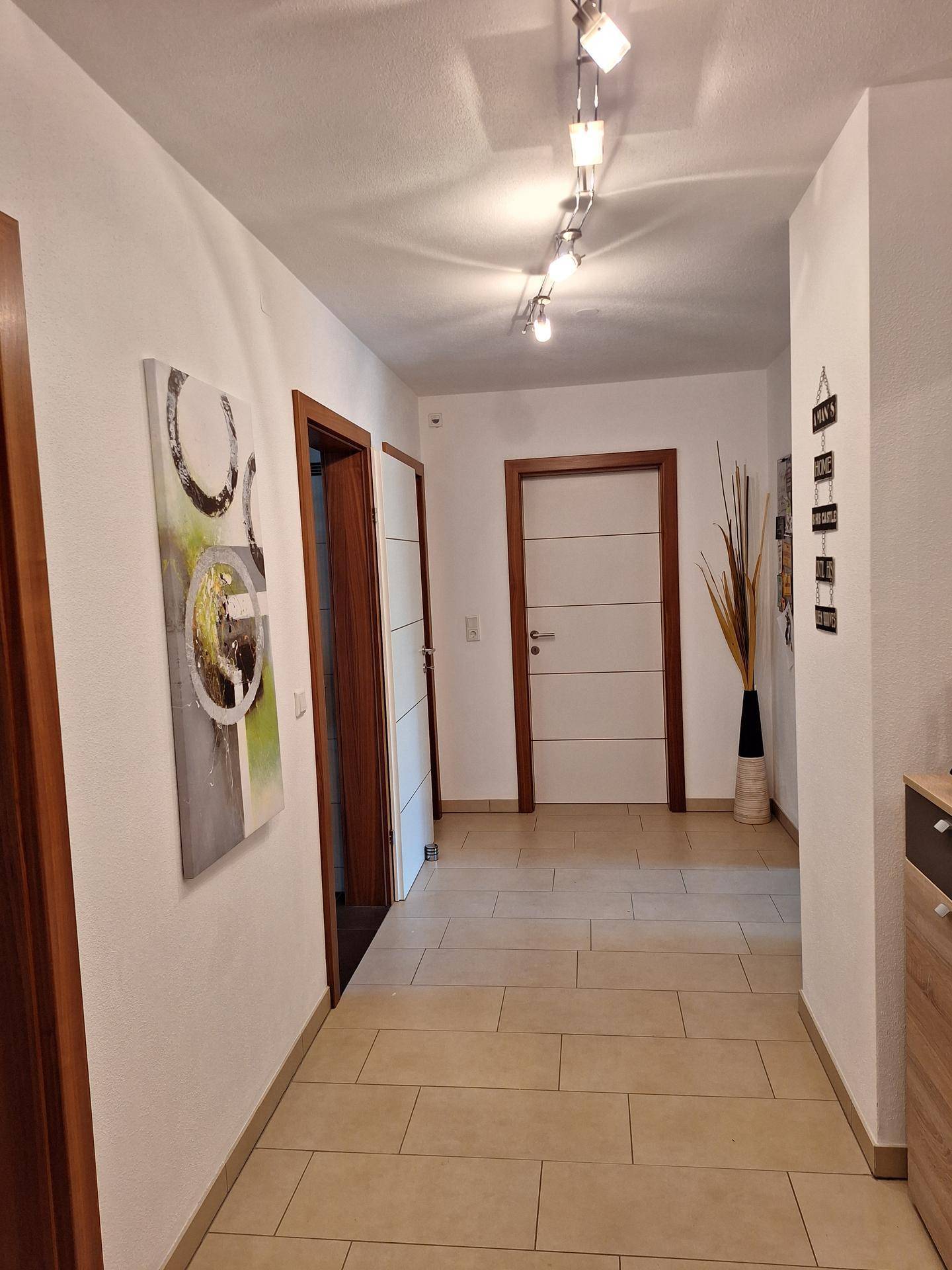 Erdgeschosswohnung Neubau 104 m² mit Garten und Terrasse - Ansicht 2