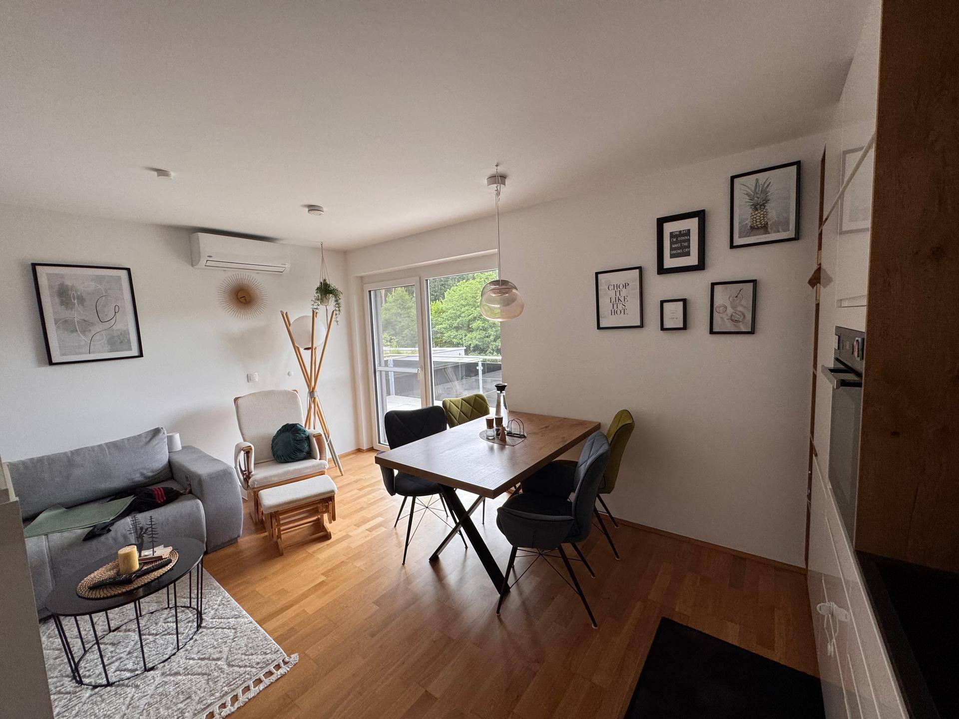 Provisionsfreie 3-Zimmer-Wohnung mit großer Terrasse und 2 Carportplätzen in Gratkorn - Felbergraben - Więcej